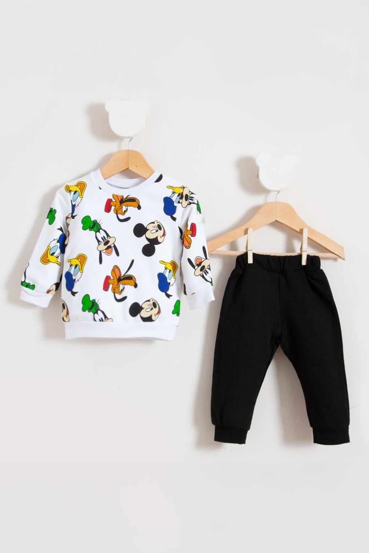 ozel-karakterler-baskili-bebek-alt-ust-3e-c4f.jpg