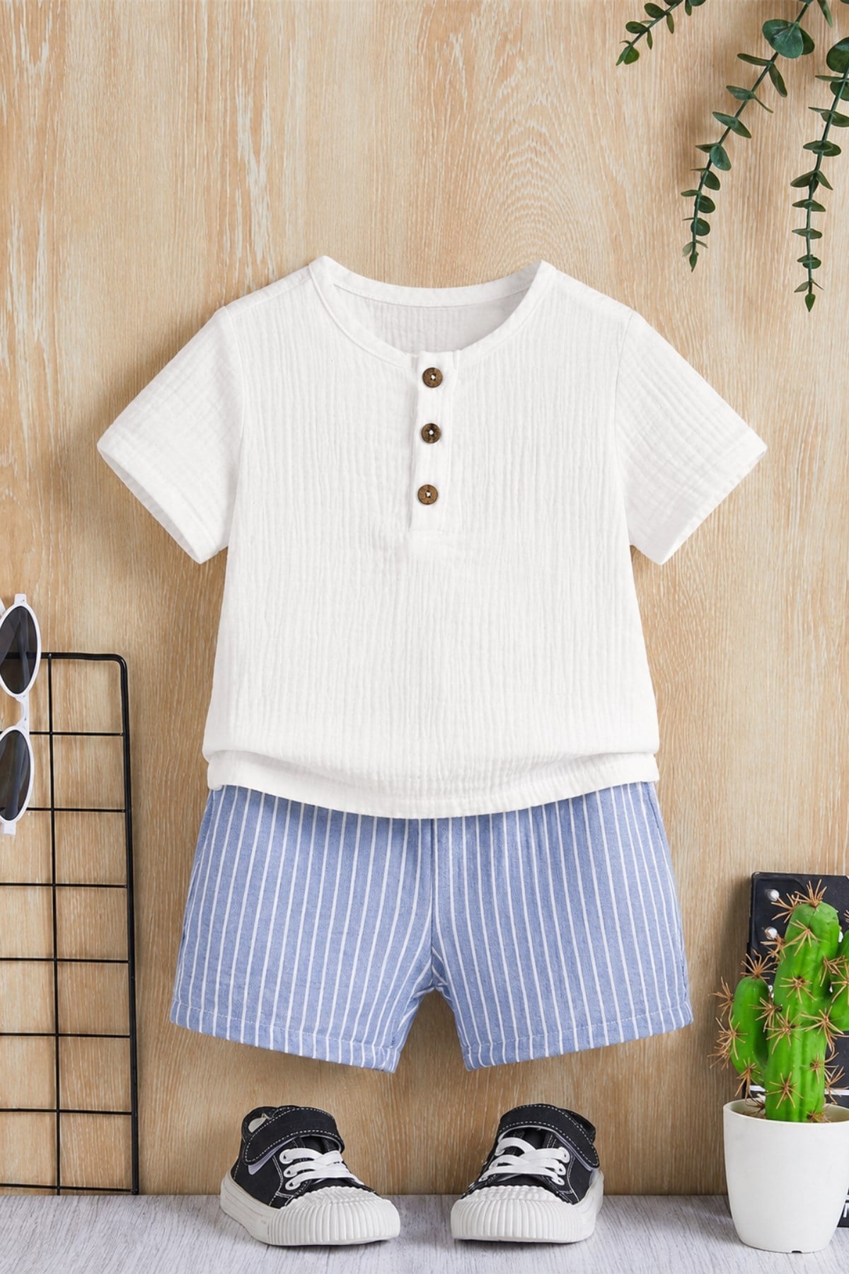 Unisex Bebek&Çocuk %100 Pamuklu Çizgili Düğmeli Müslin Şort Takım-Mavi
