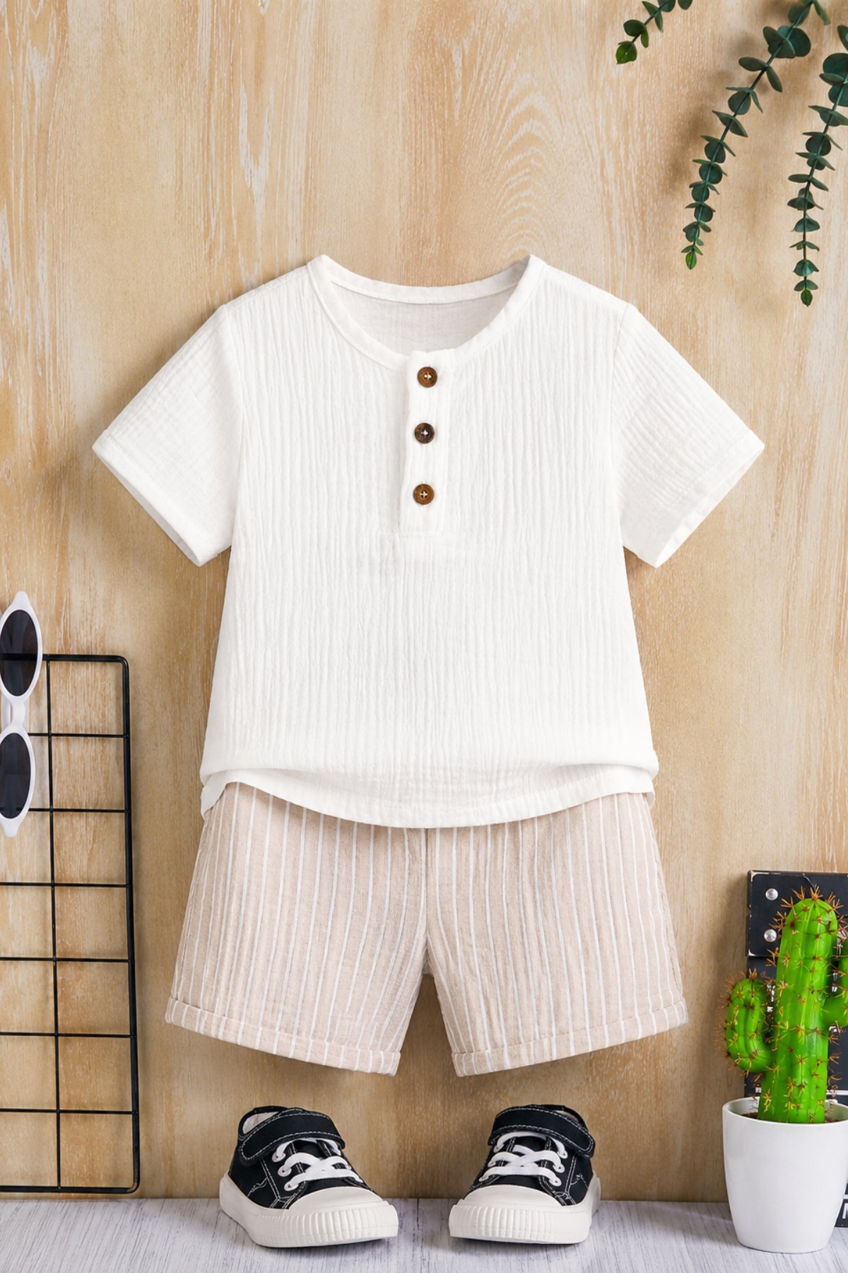 Unisex Bebek&Çocuk %100 Pamuklu Çizgili Düğmeli Müslin Şort Takım-Bej