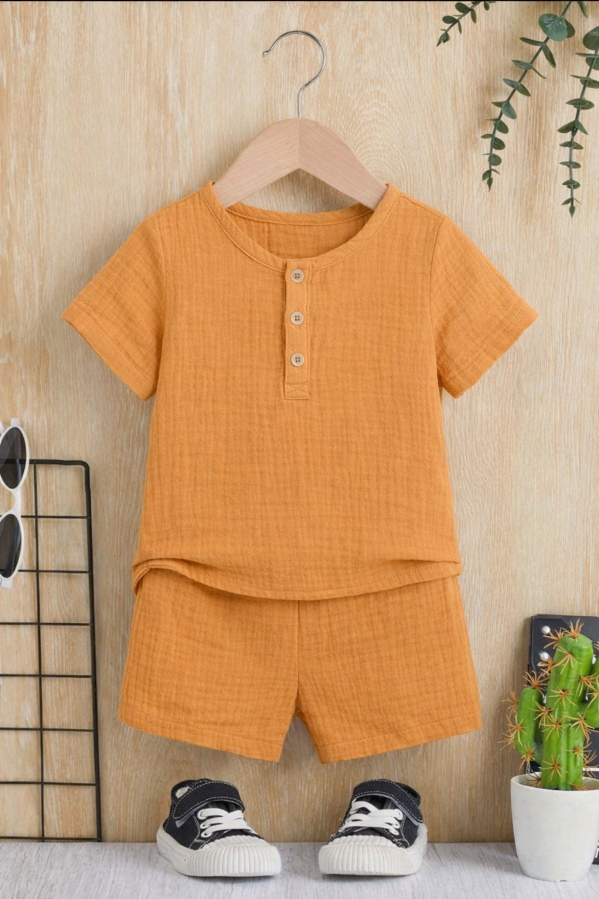 Unisex Bebek&Çocuk %100 Pamuklu Düğmeli Müslin Alt Üst Şort Takım-Tarçın