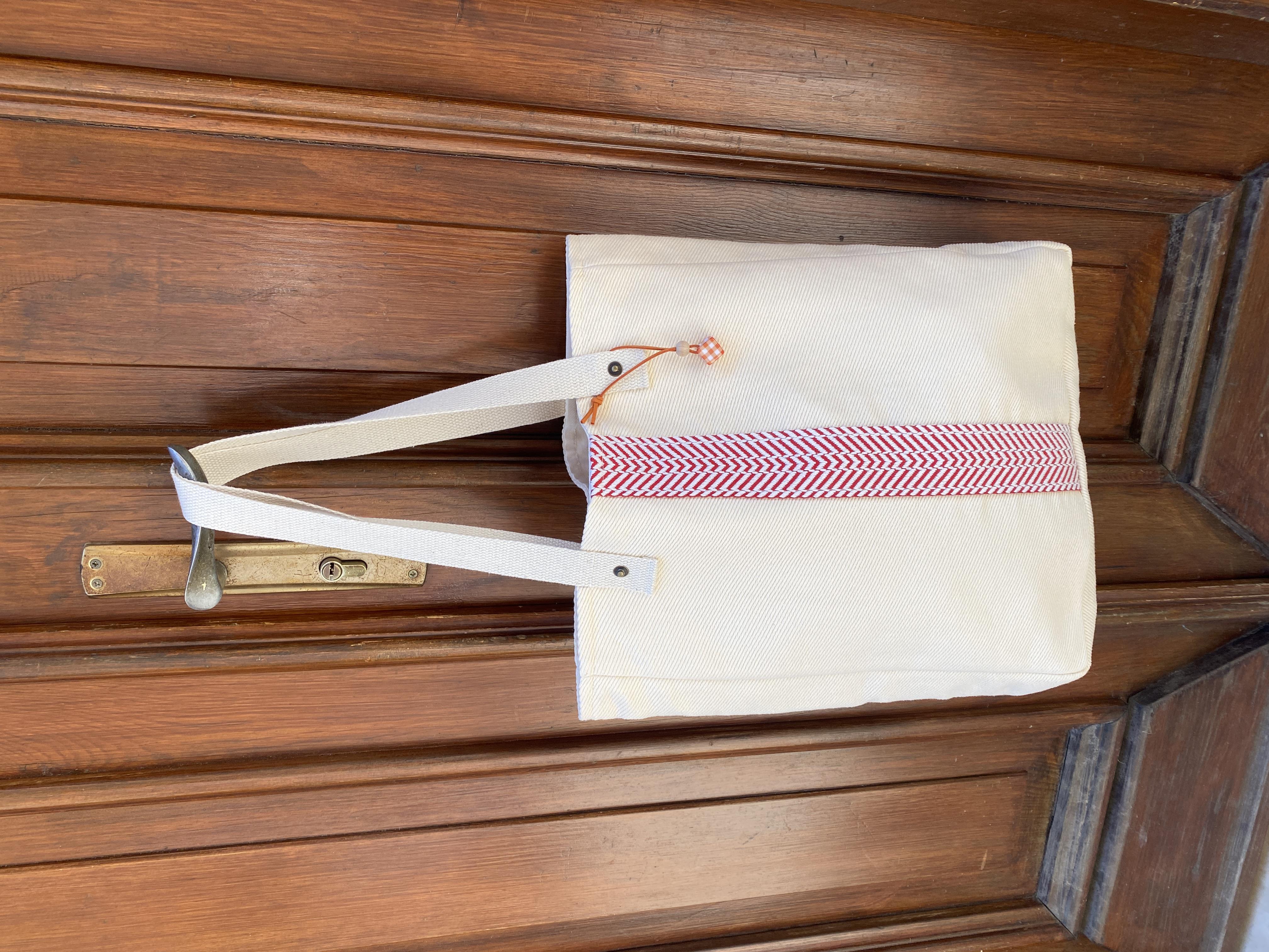Dion Red Basic