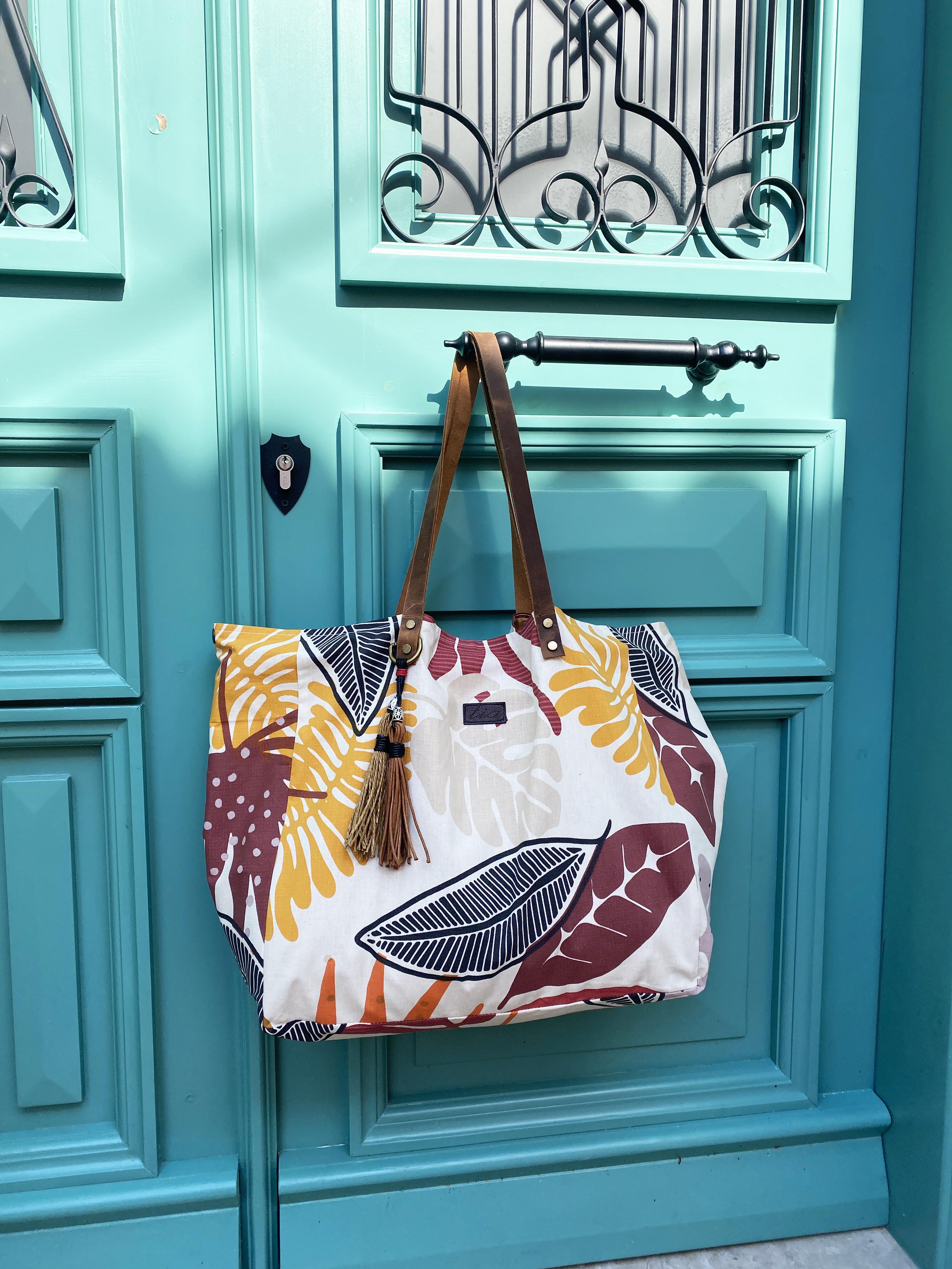 Hera Çiçekli Çanta