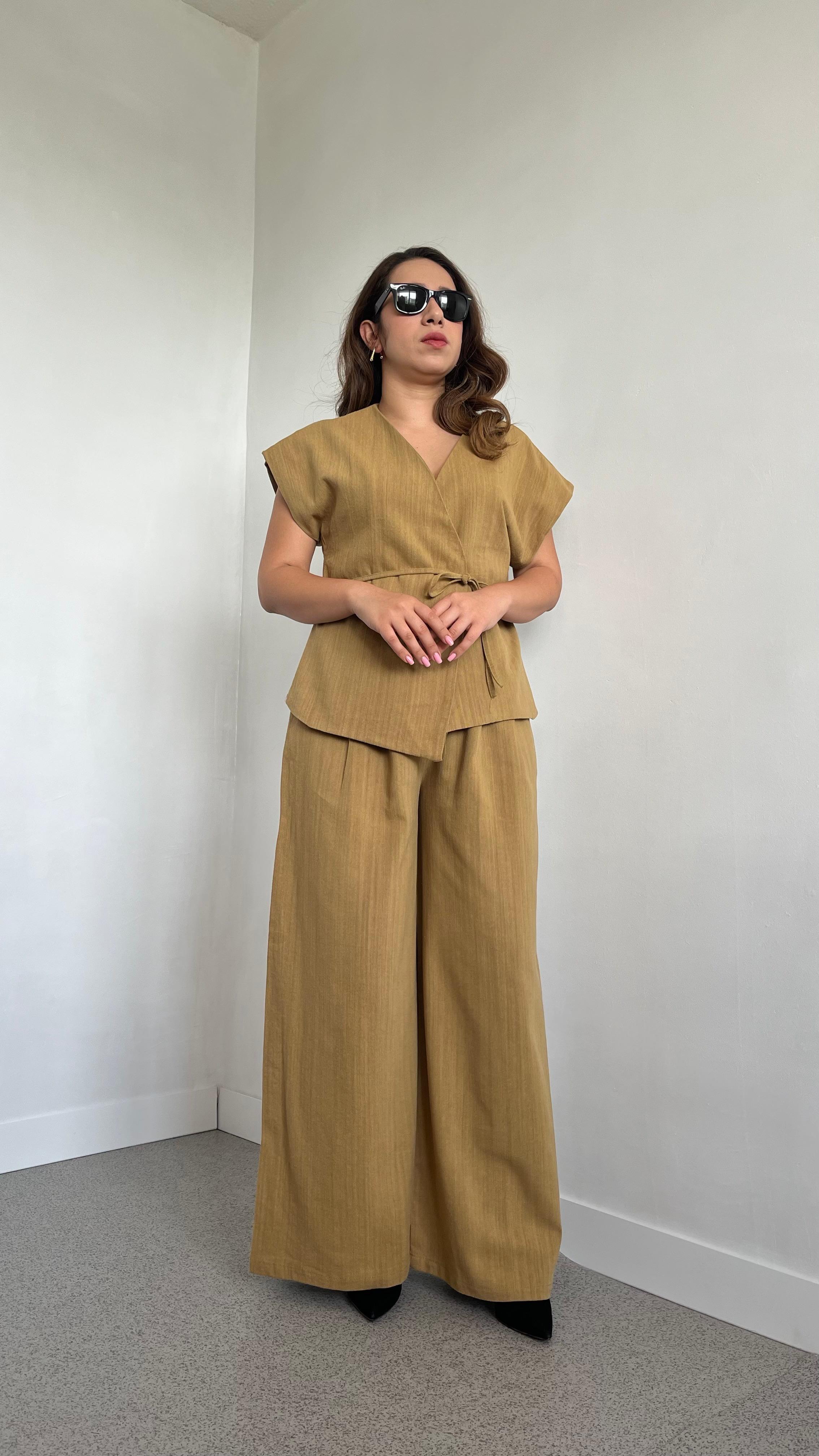 Hardal Atlas Bağlamalı Yelek Pantolon Takım