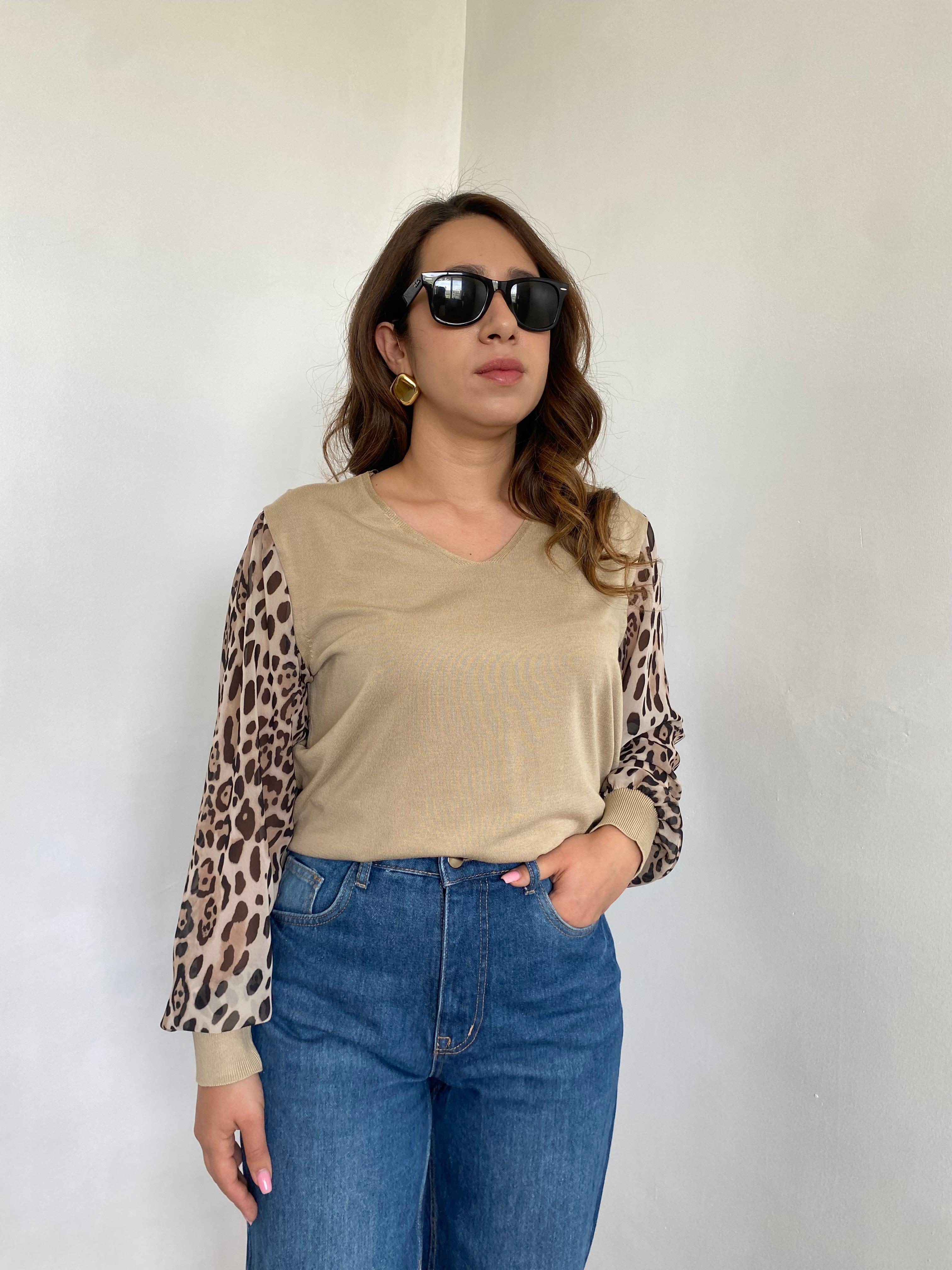 Leopar Kol Detay Krem Triko