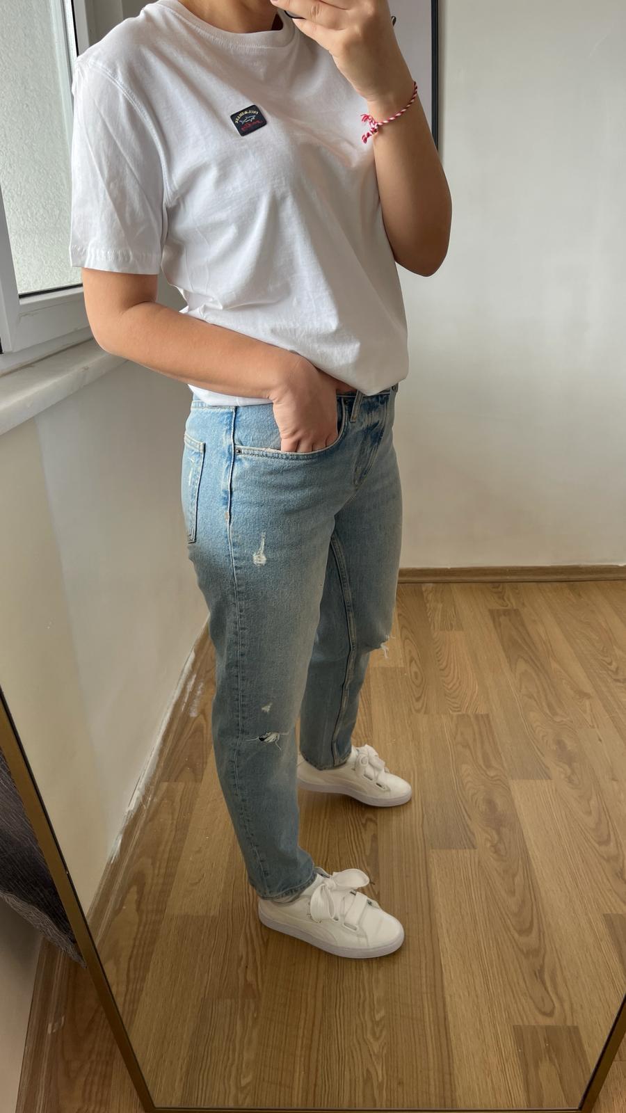 Yırtık Detay Mavi Denim Kadın Pantolon