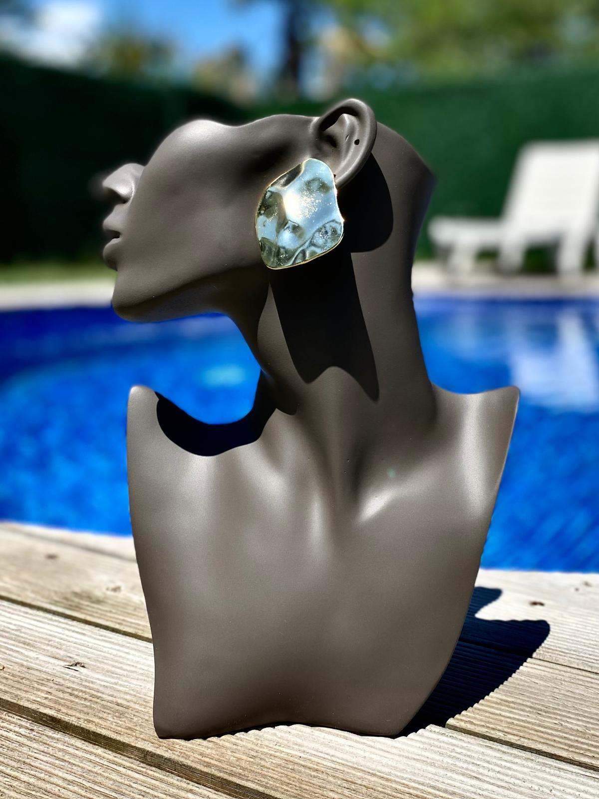 Büyük Dalgalı Gold Pirinç Küpe