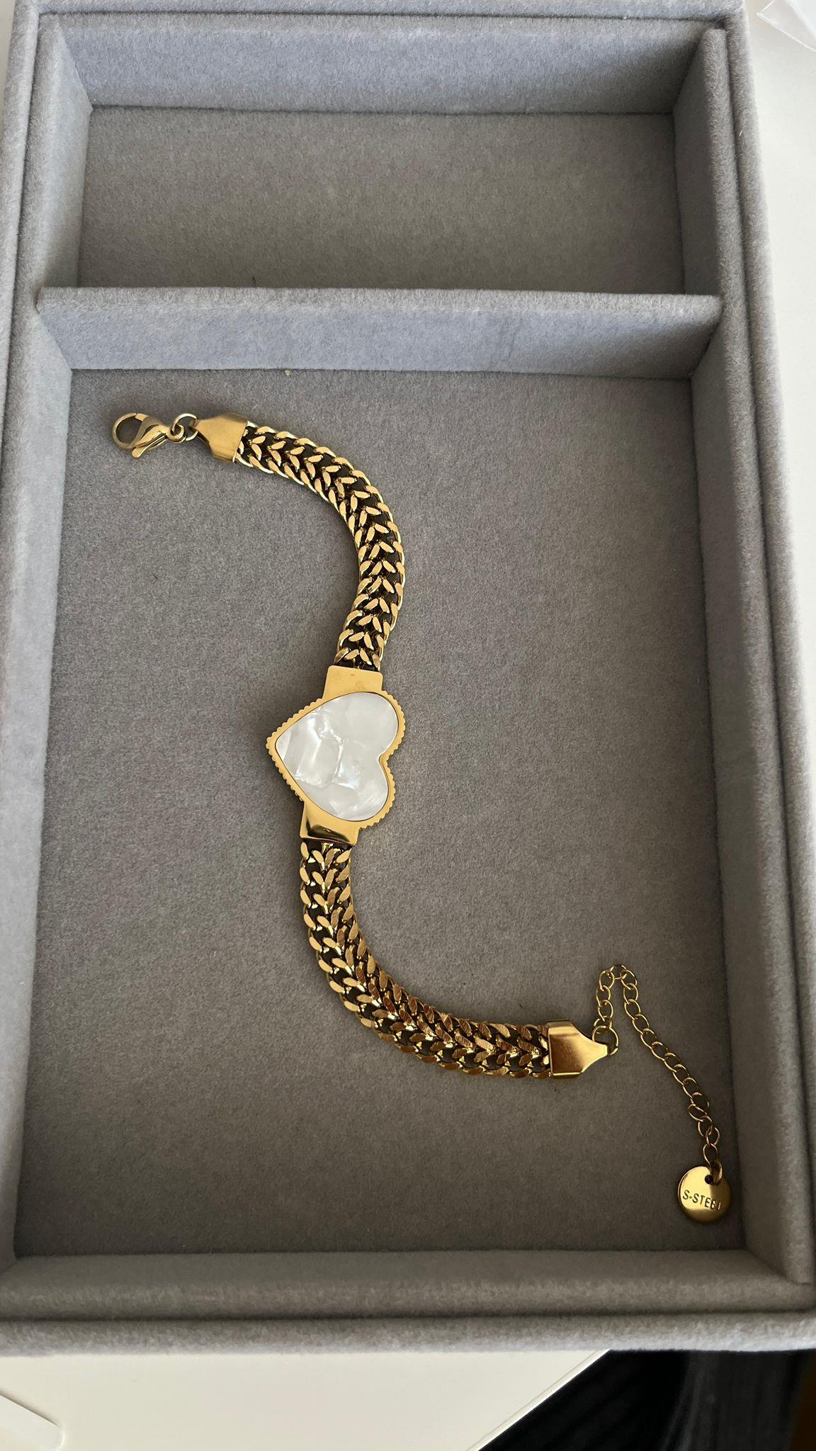 Çelik Beyaz Kalpli Gold Bileklik · 4