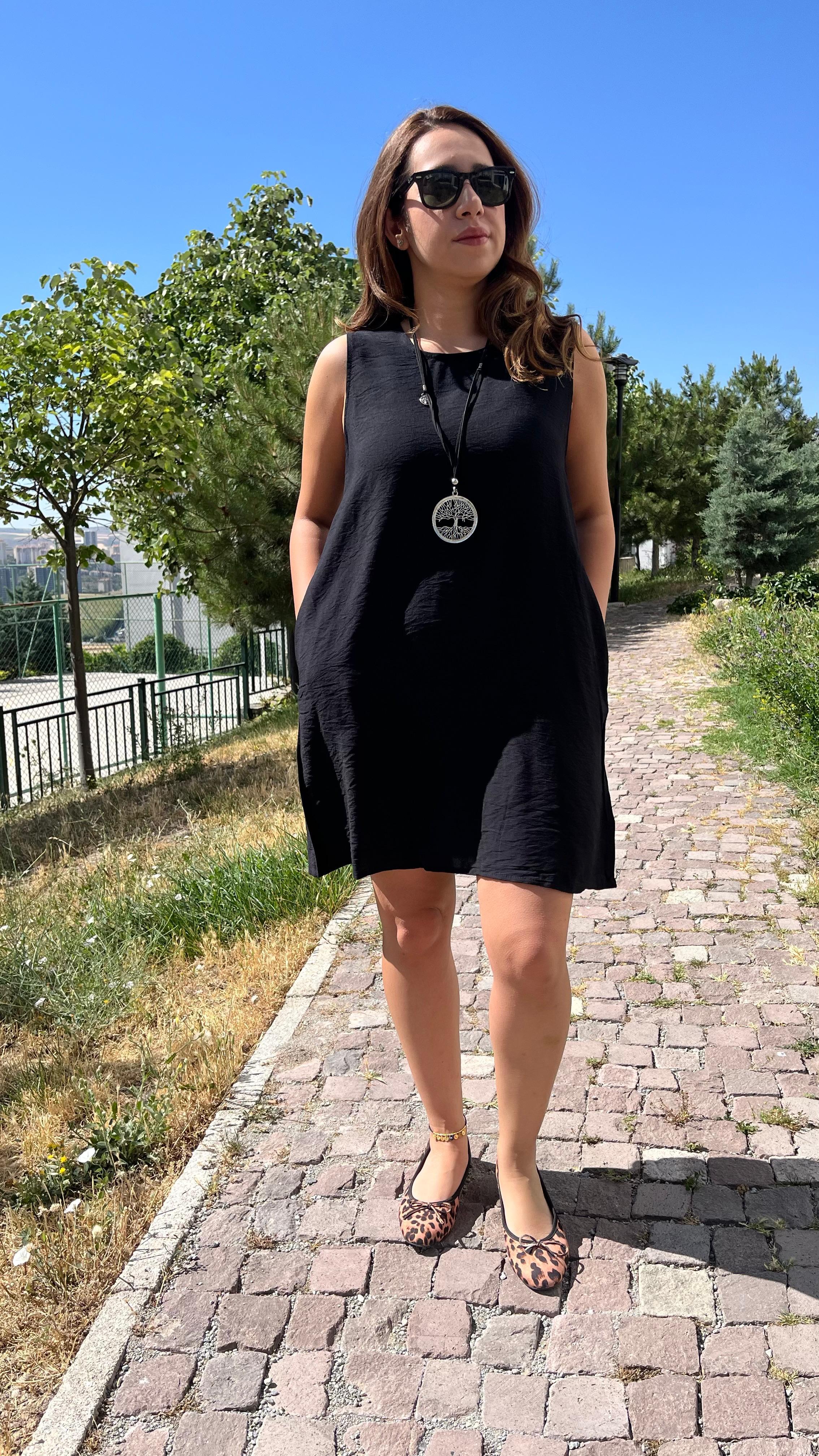 Cepli Müslin Kumaş Siyah Çan Elbise