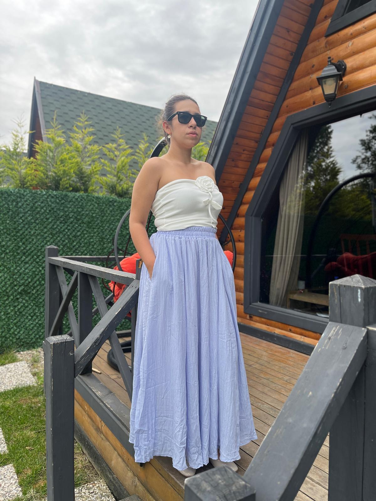 Gül Desenli Straplez · 4