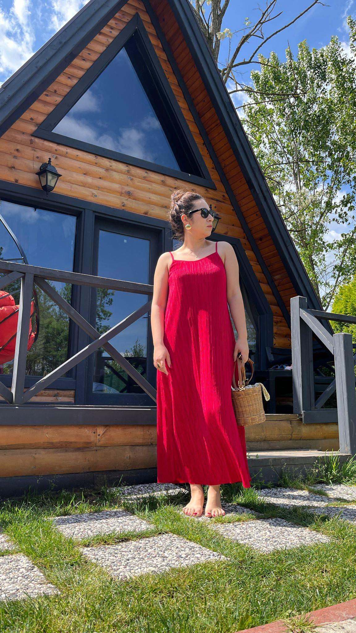 İnce Askılı Astarlı Kadın Elbise