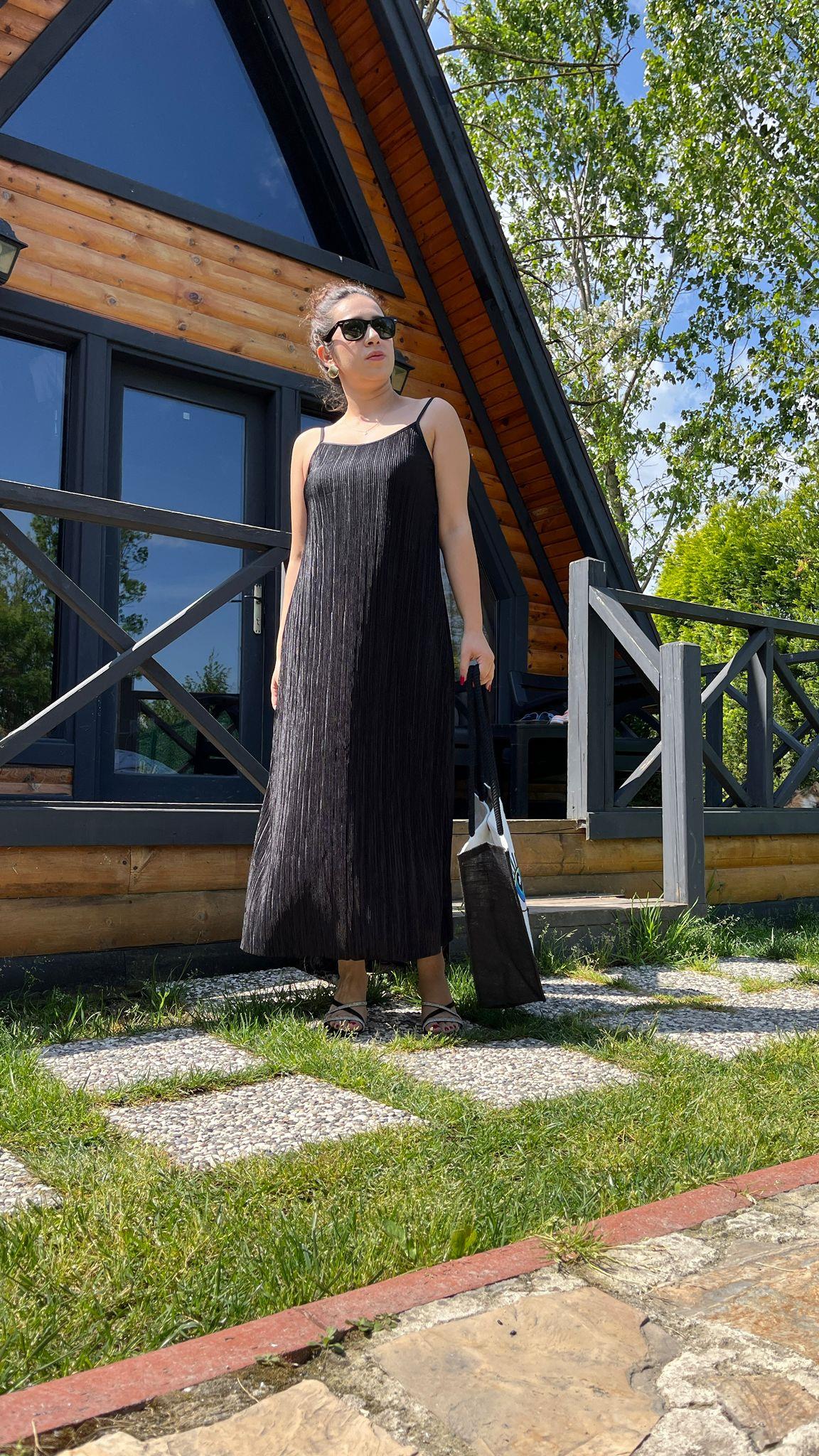 İnce Askılı Astarlı Kadın Elbise