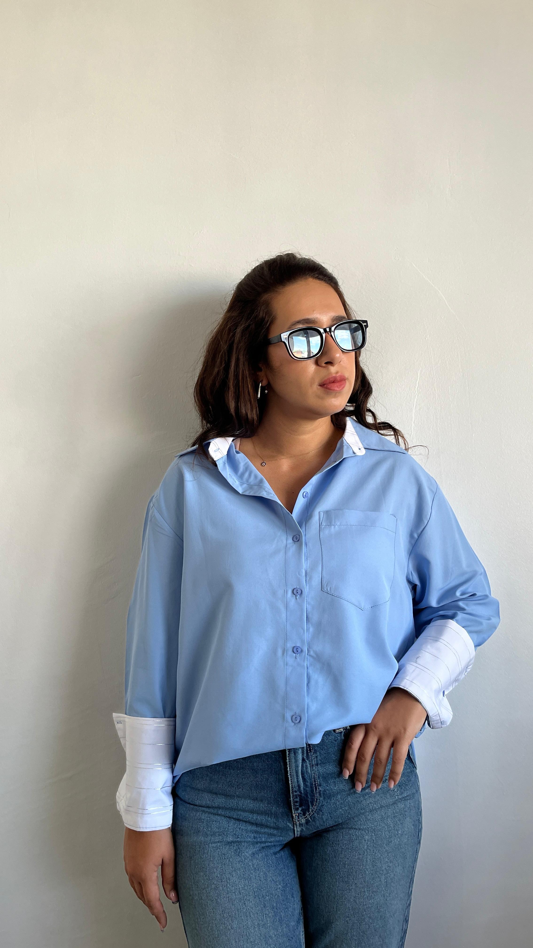 Kol Detay Mavi Gömlek