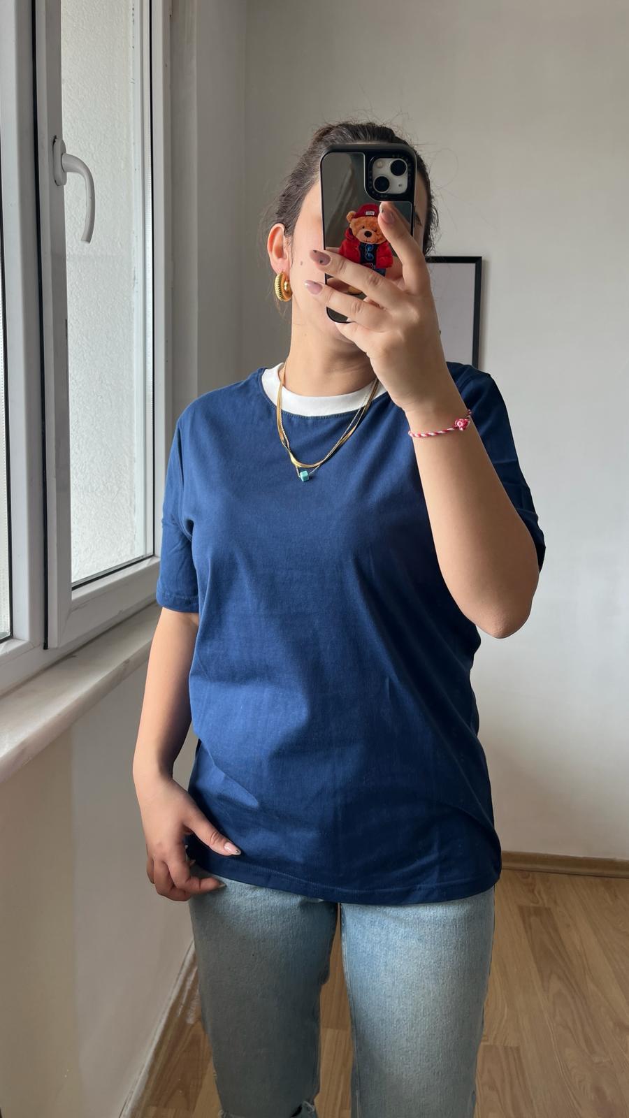 Lacivert, Beyaz Bisiklet Yaka Kadın Tişört · 3