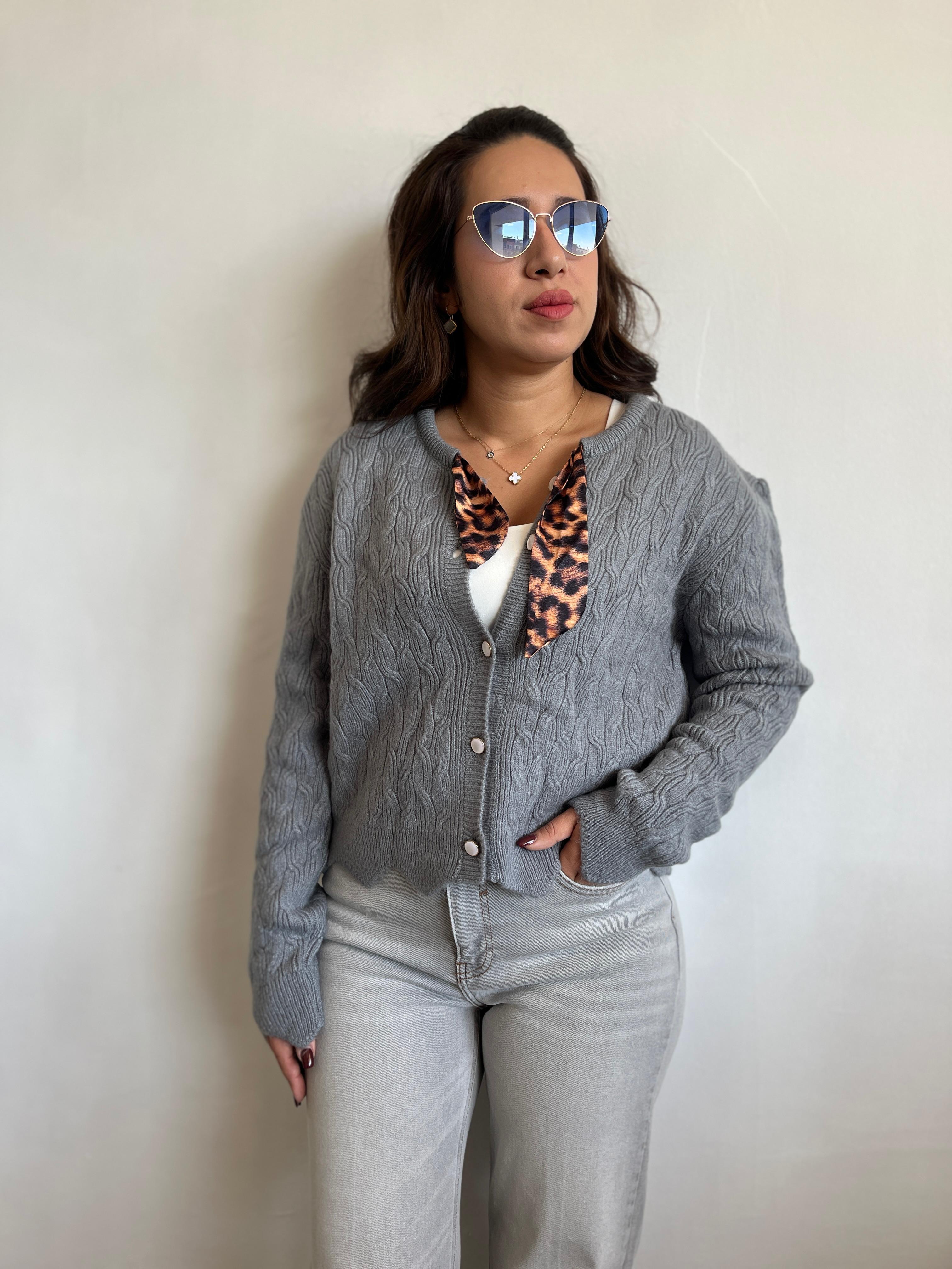 Leopar Detay Düğmeli Hırka