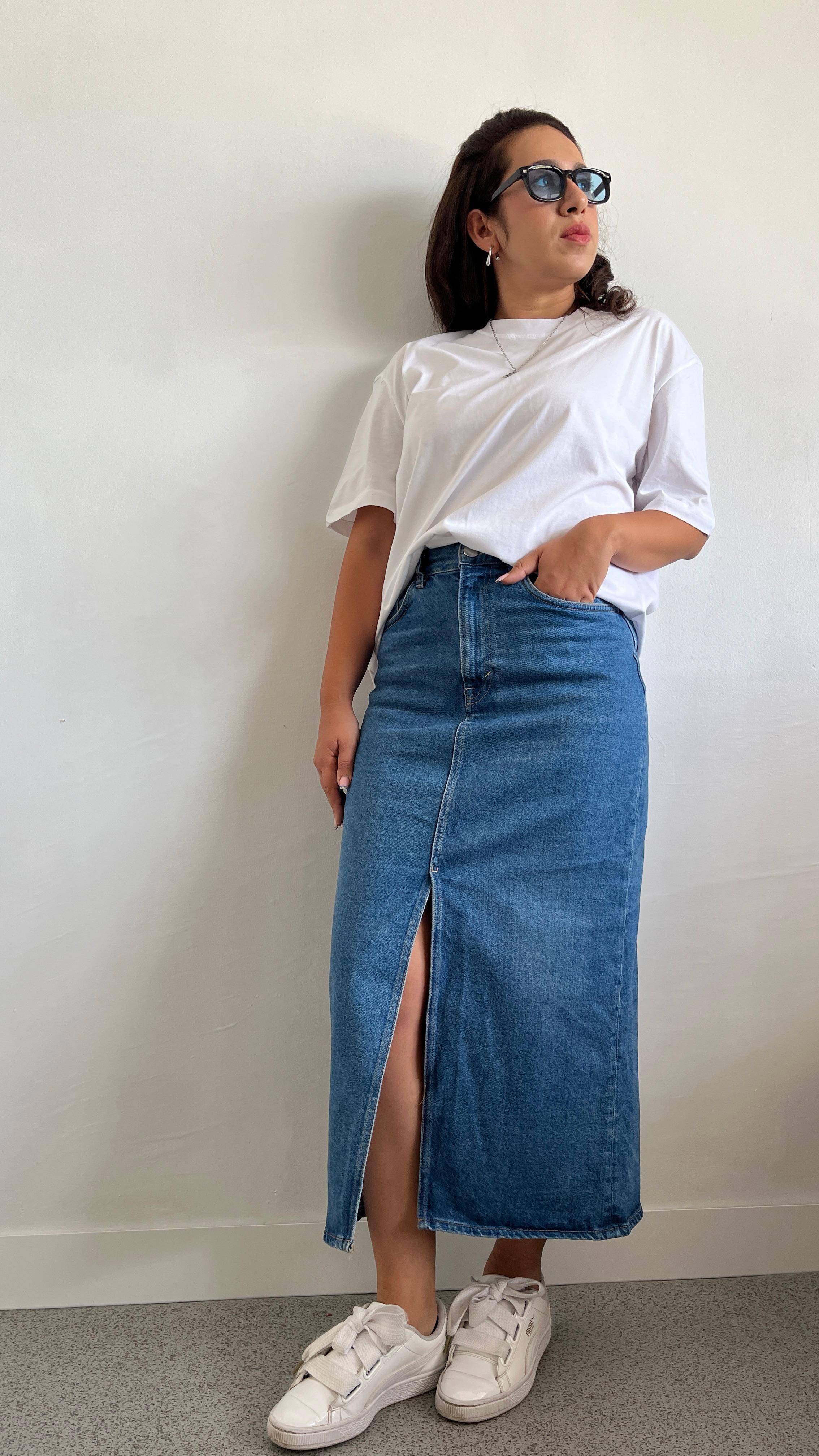 Önden Yırtmaçlı Denim Etek