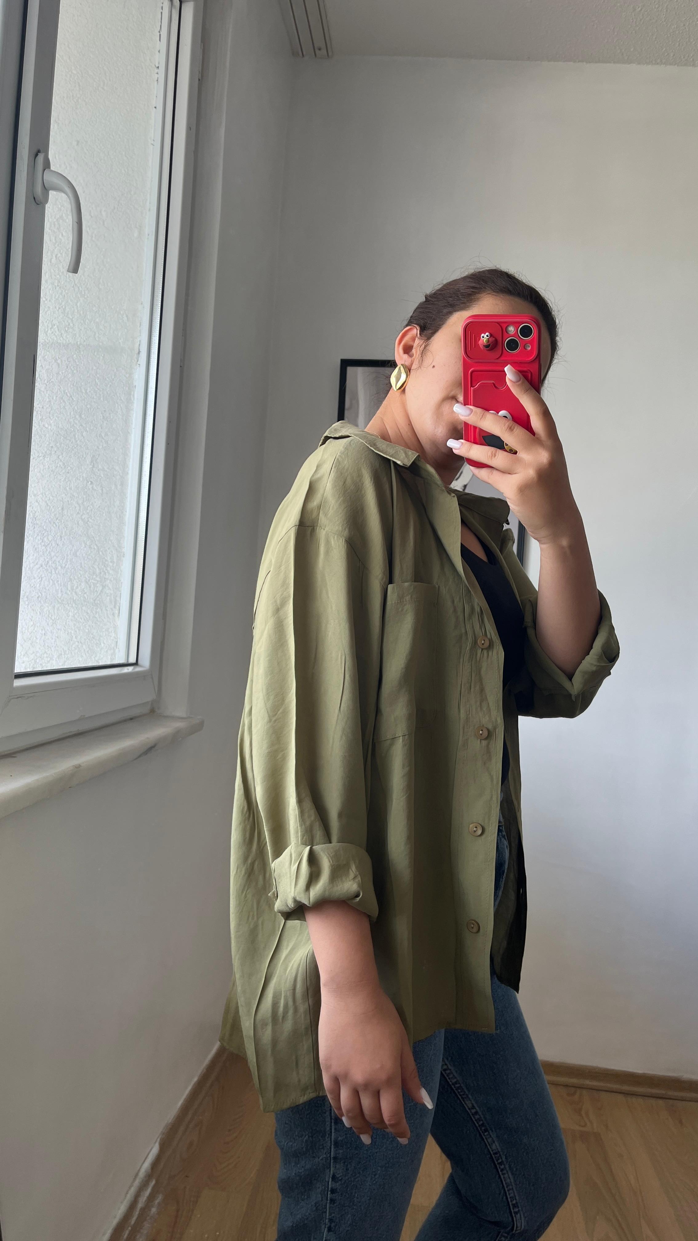 Oversize Keten Karışımlı Kadın Gömlek · 15