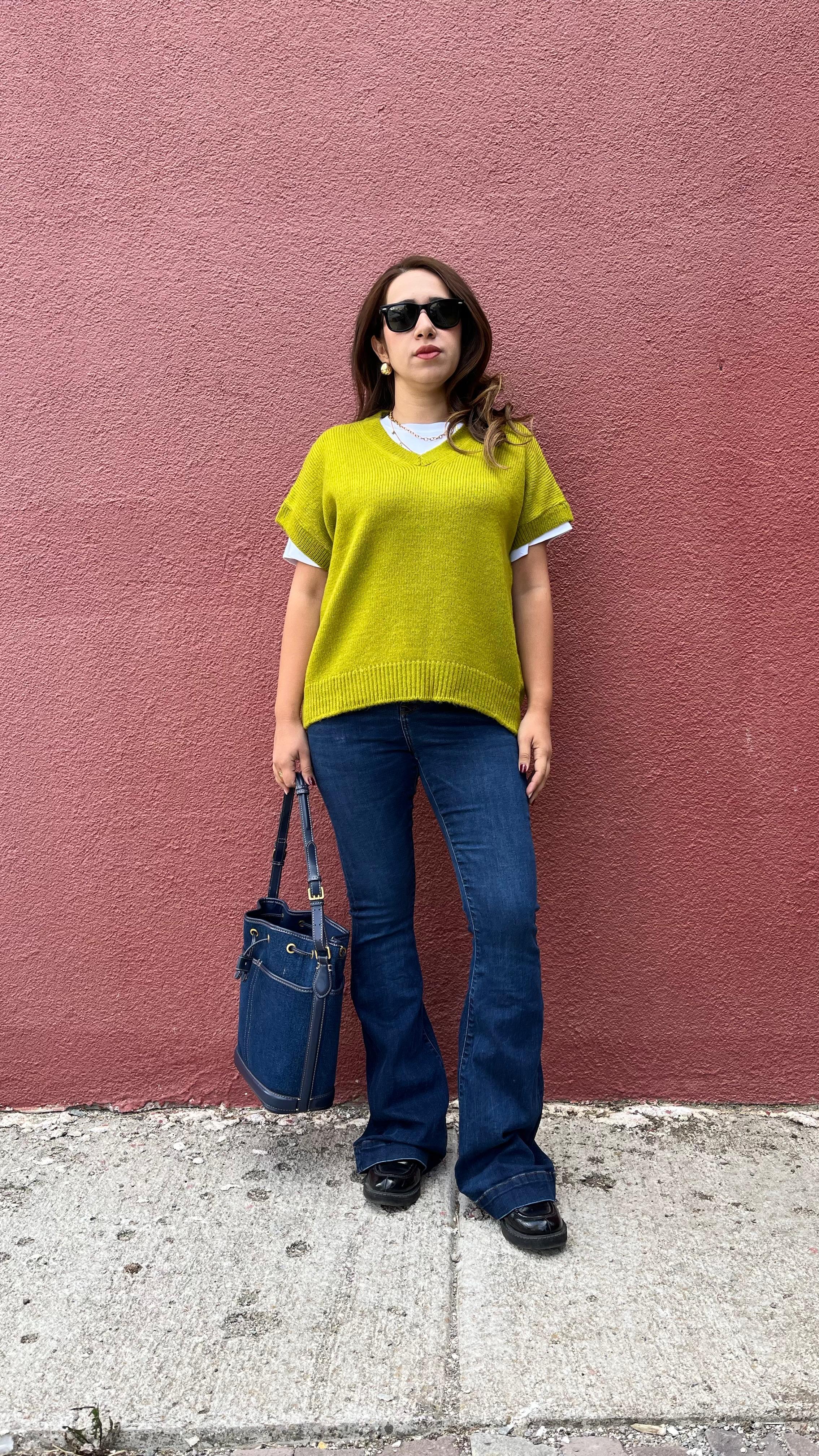 V Yaka Açık Yeşil Kadın Süveter Kazak