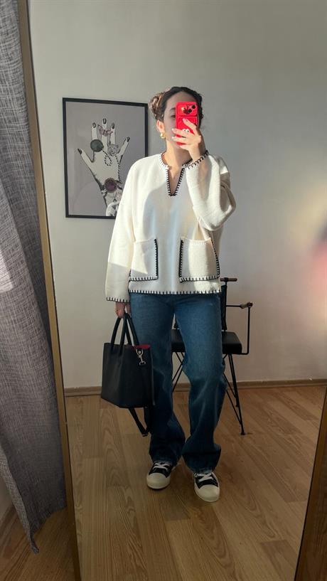 V Yaka Cepli Örgü Kadın Sweatshirt · 5