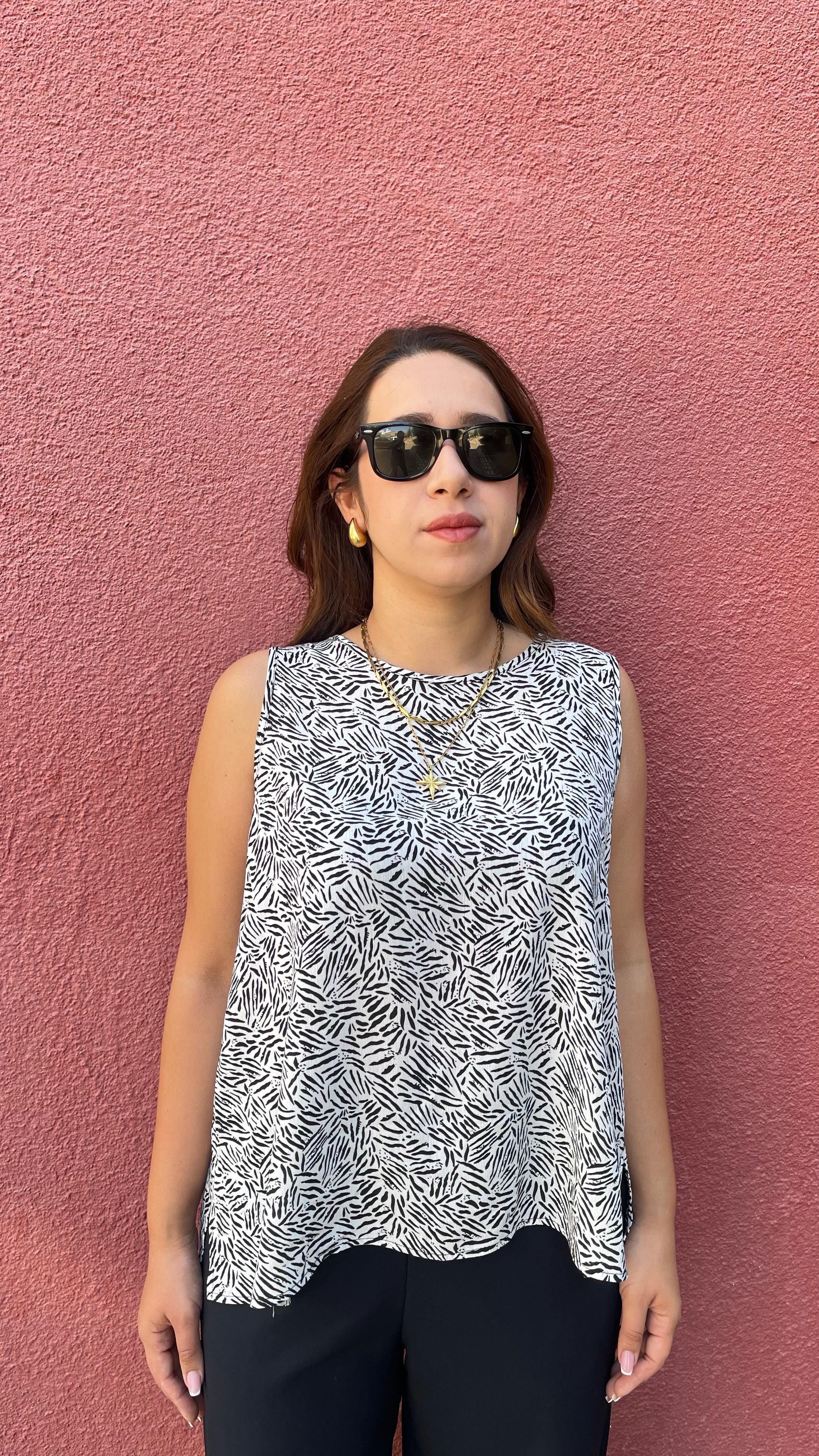 Zebra Desen Kolsuz Bluz · 4