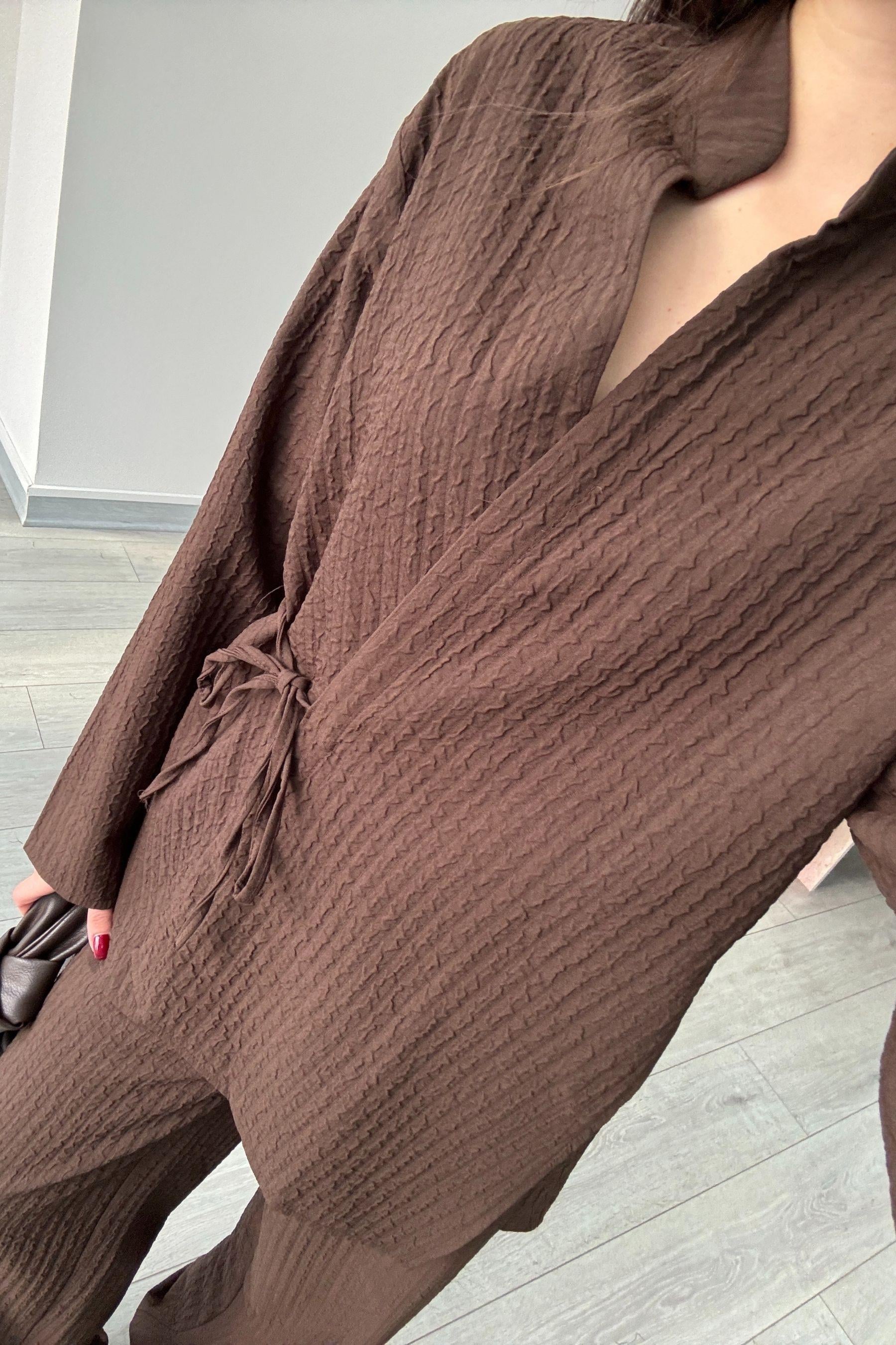 Dokulu Kahve Kimono Takım