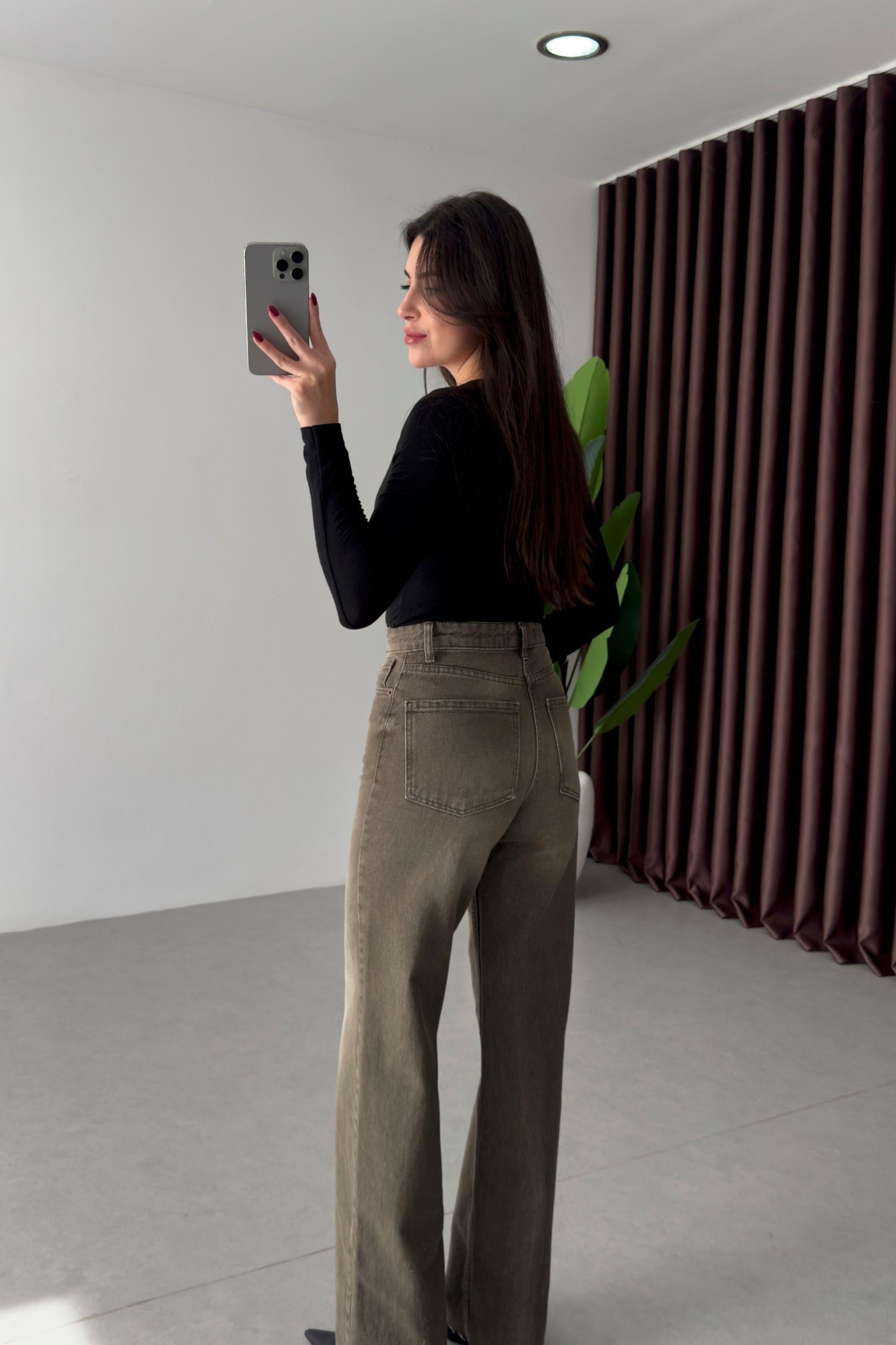Becca Haki Yıkamalı Straight Fit Jean