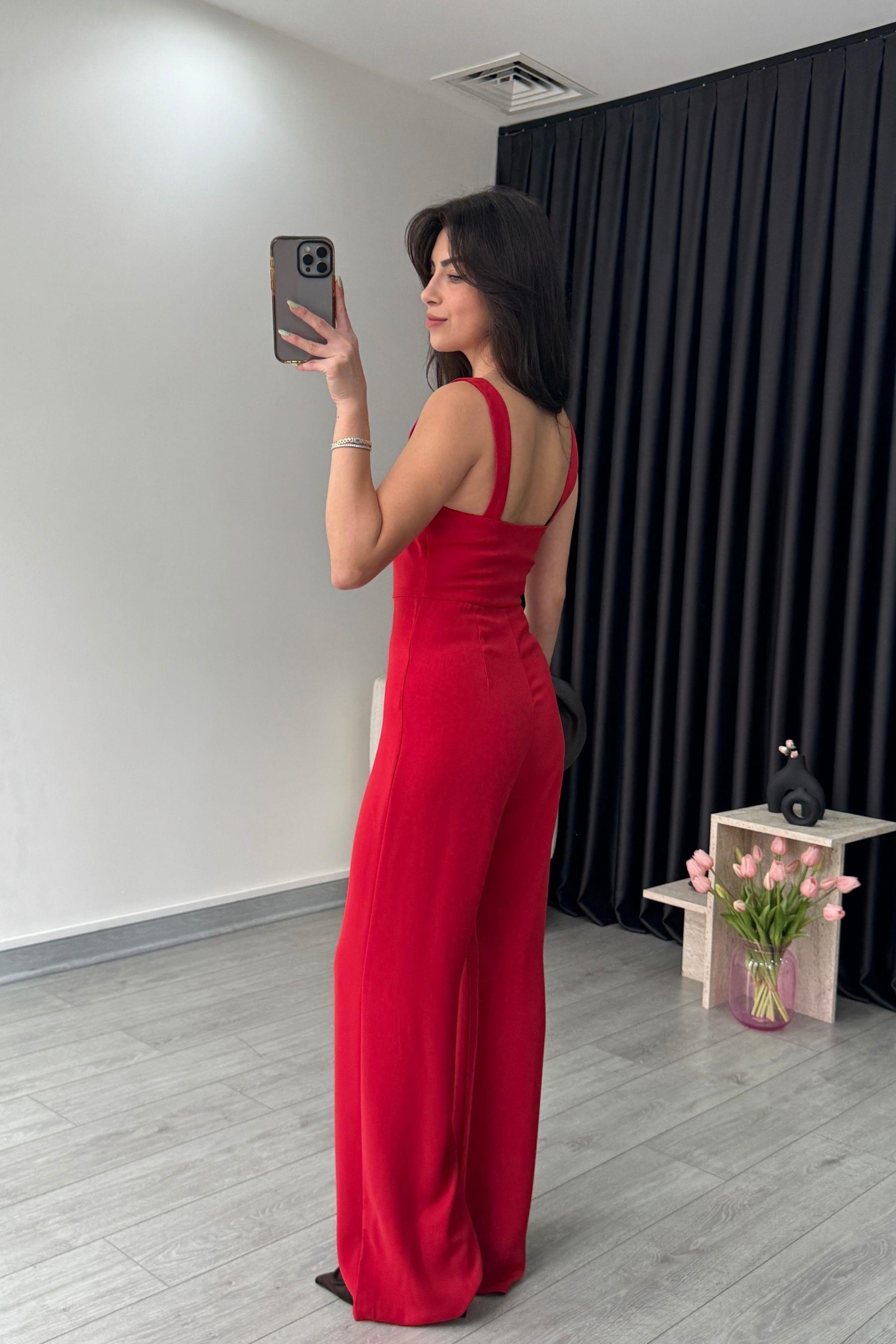 Çiçek Detaylı Kırmızı Tulum