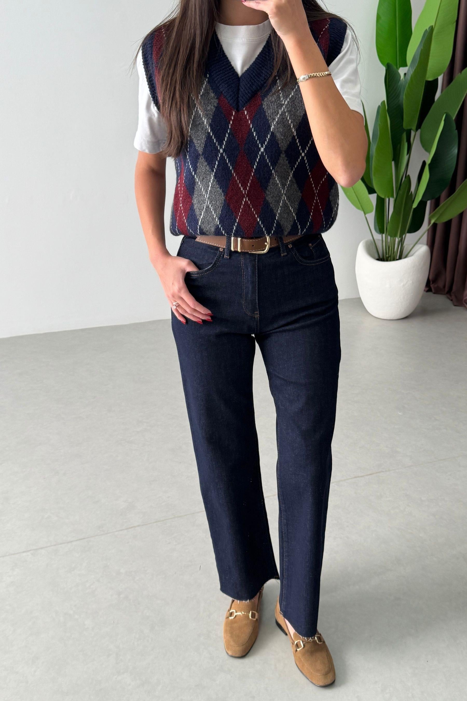 Desin Lacivert Kesik Paça Straight Fit Kemerli Jean