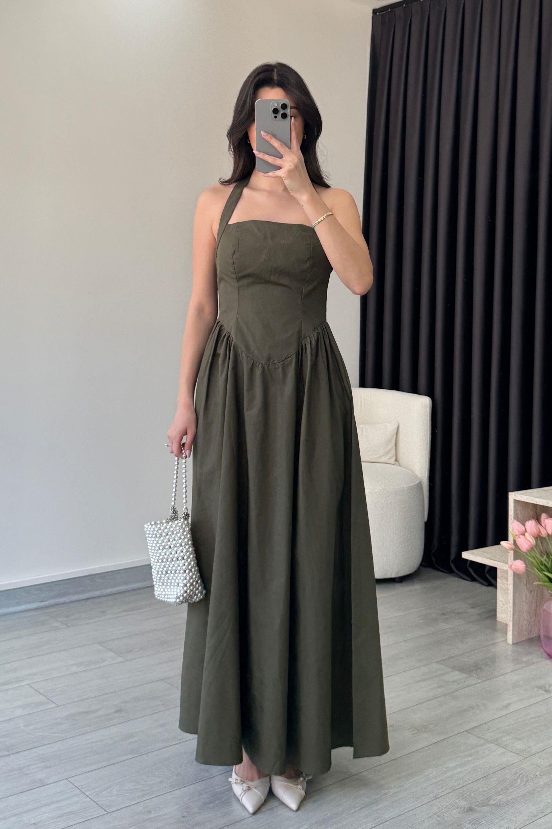 Ester Boyundan Askılı Haki Maxi Elbise