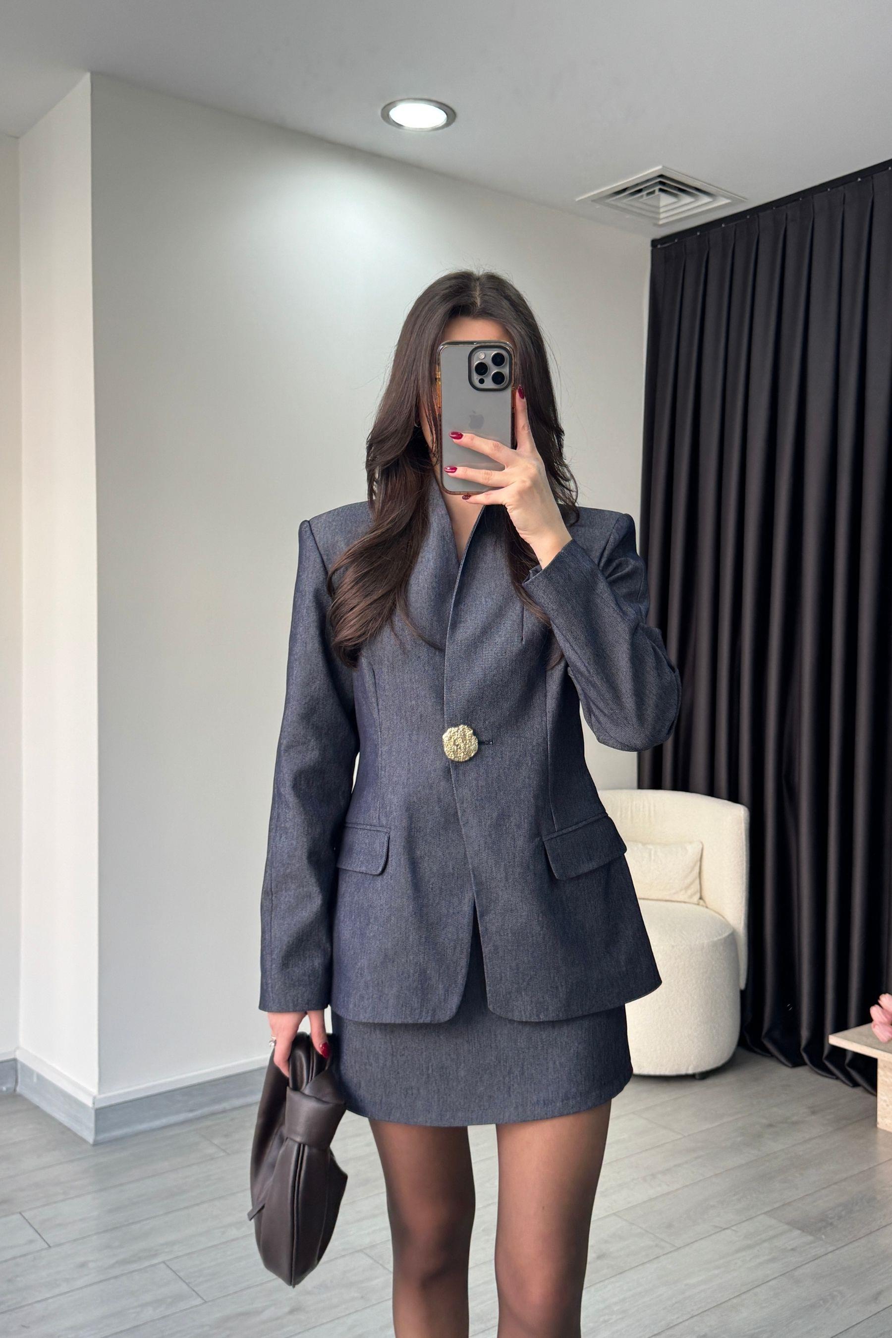 Hakim Yaka Denim Ceket Etek Takım