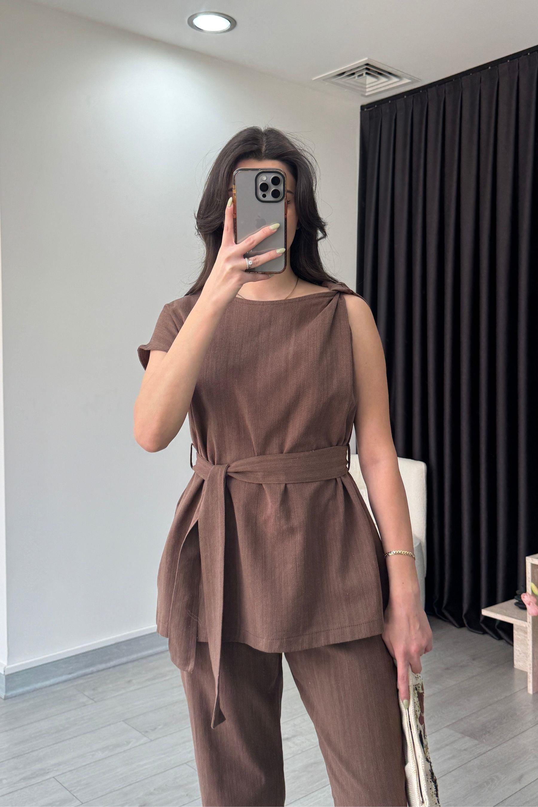 Kahve Omzu Burgulu Keten Bluz Pantolon Takım