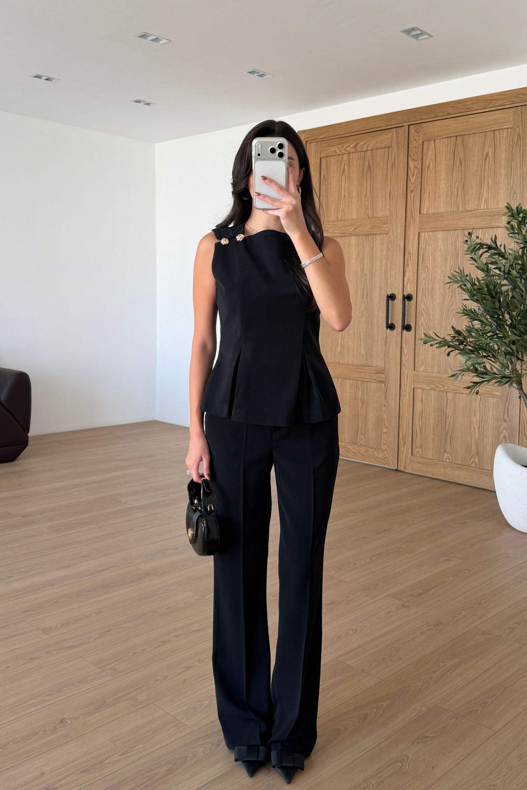 Kelly Siyah Gold Düğmeli Bluz Pantolon Takım
