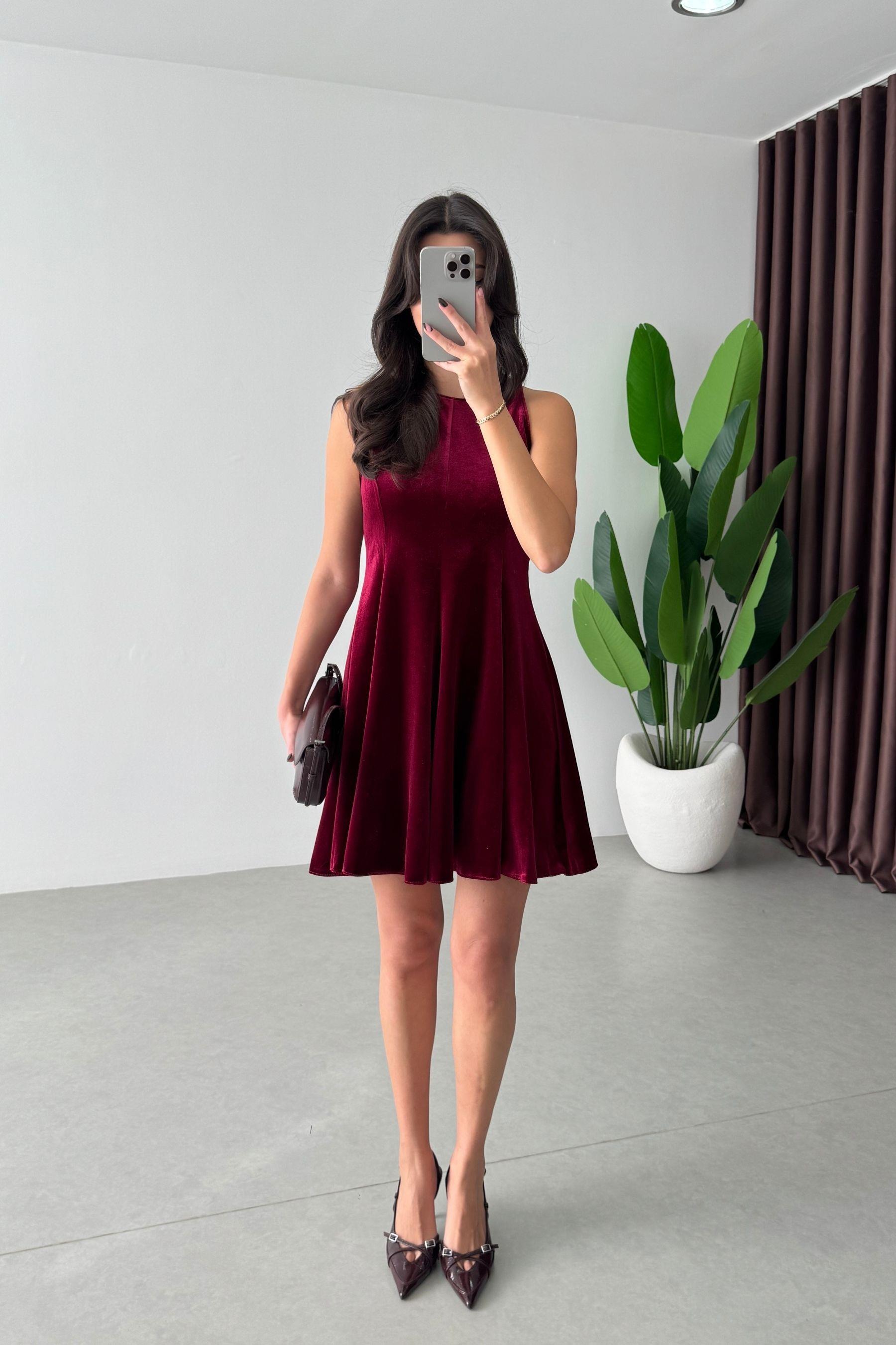 Ketty Bordo Kadife Volanlı Mini Elbise