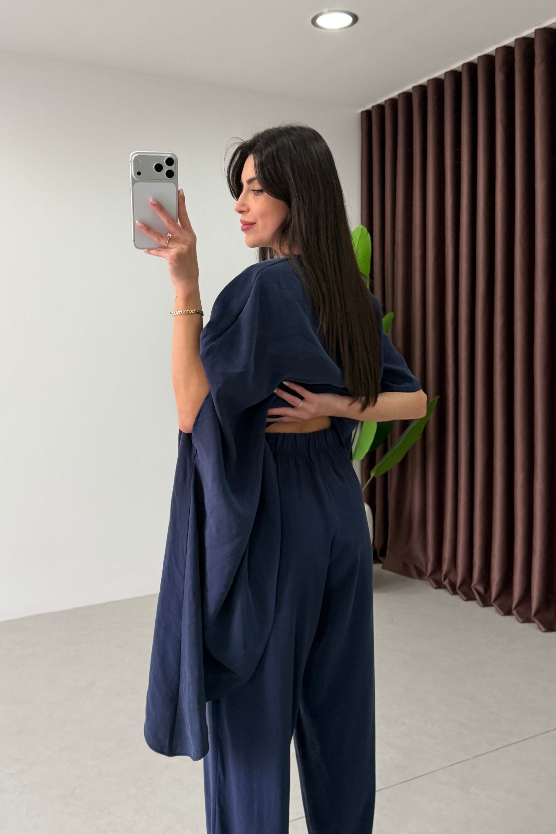 Lilly Lacivert Asimetrik Kesim Modal Takım