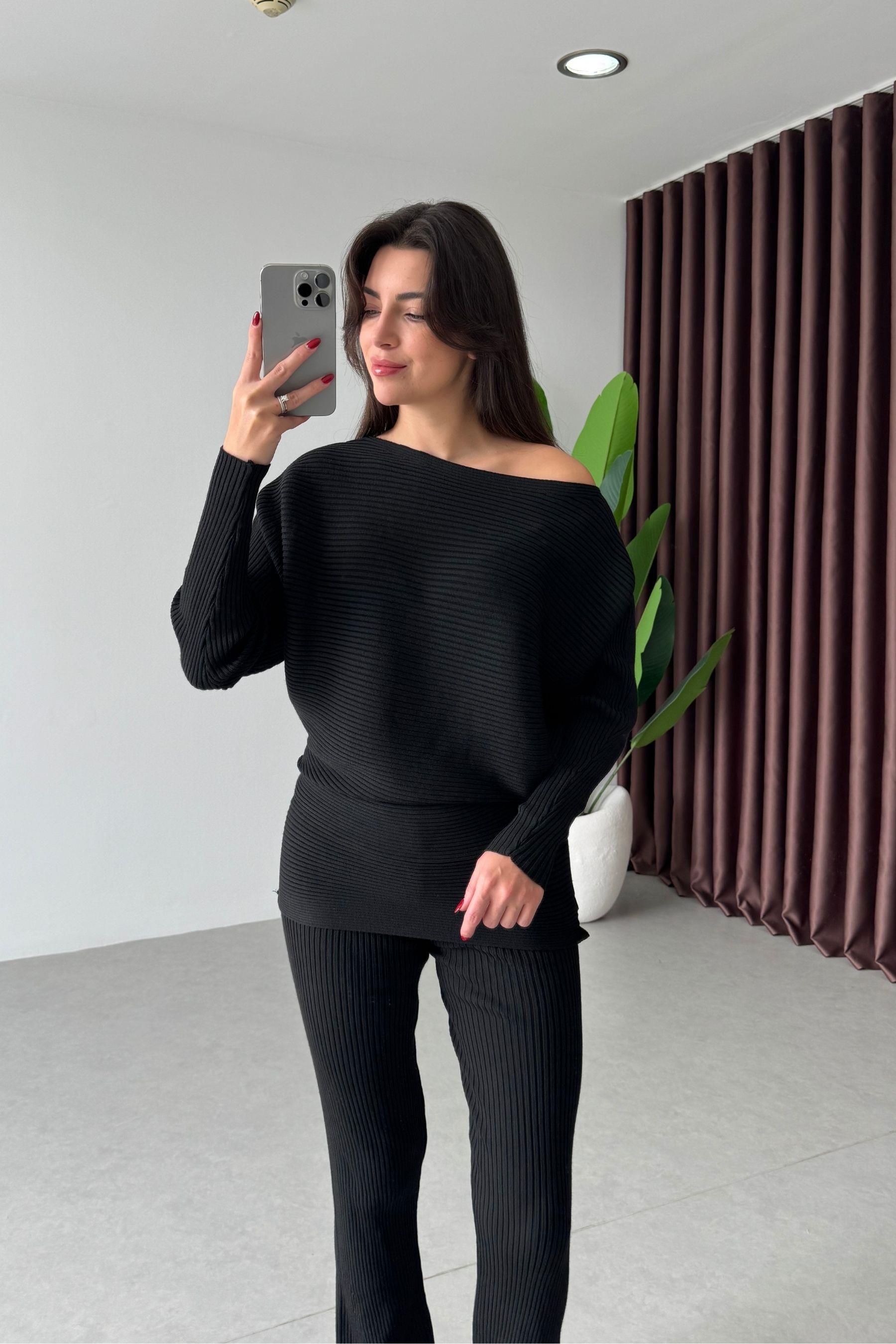 Lovisa Siyah Triko Takım