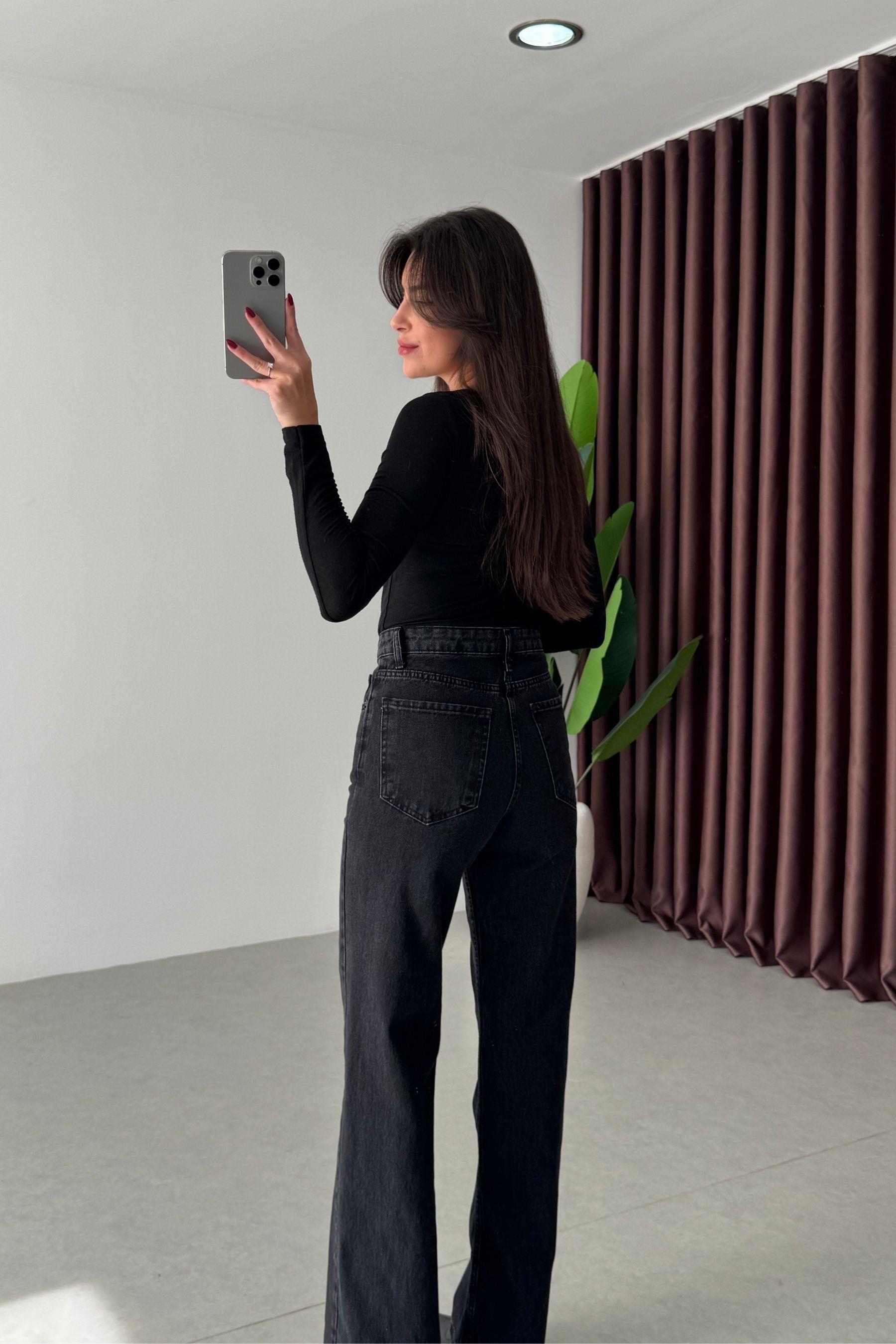 Monet Siyah Eskitmeli Straight Fit Jean