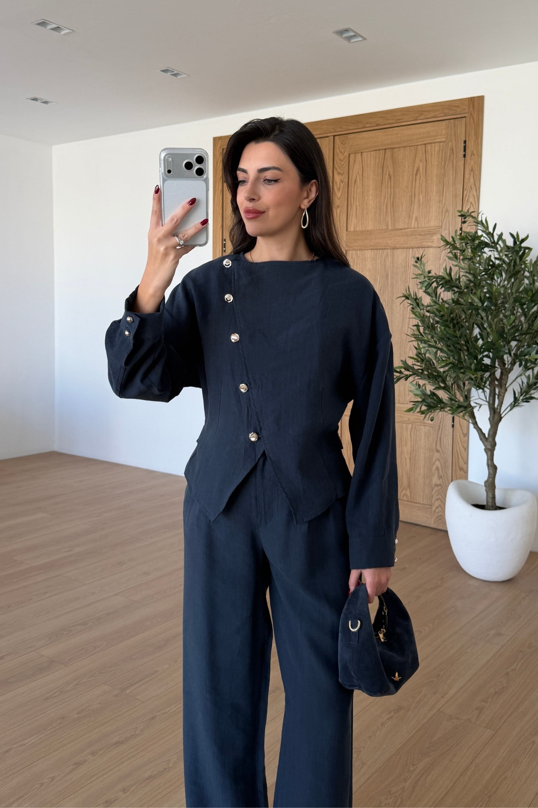 Petra Lacivert Asimetrik Bluz Pantolon Takım
