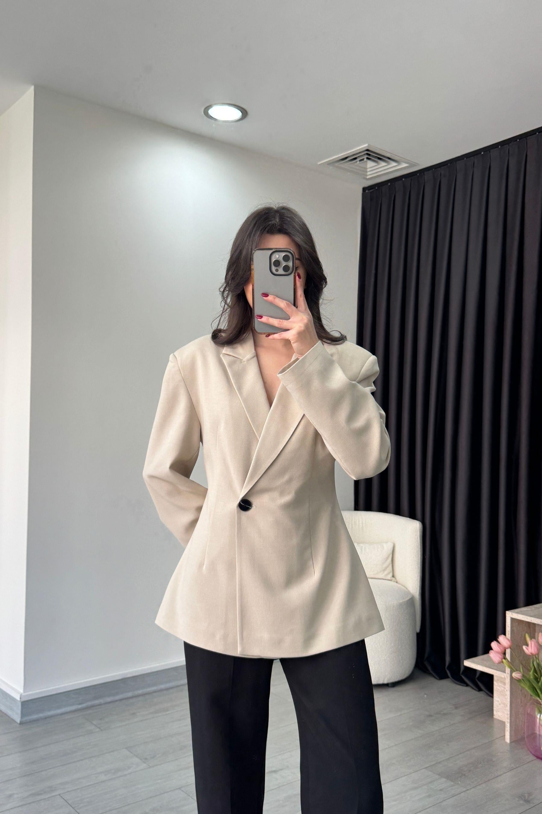 Belden Oturtmalı Taş Kruvaze Blazer Ceket