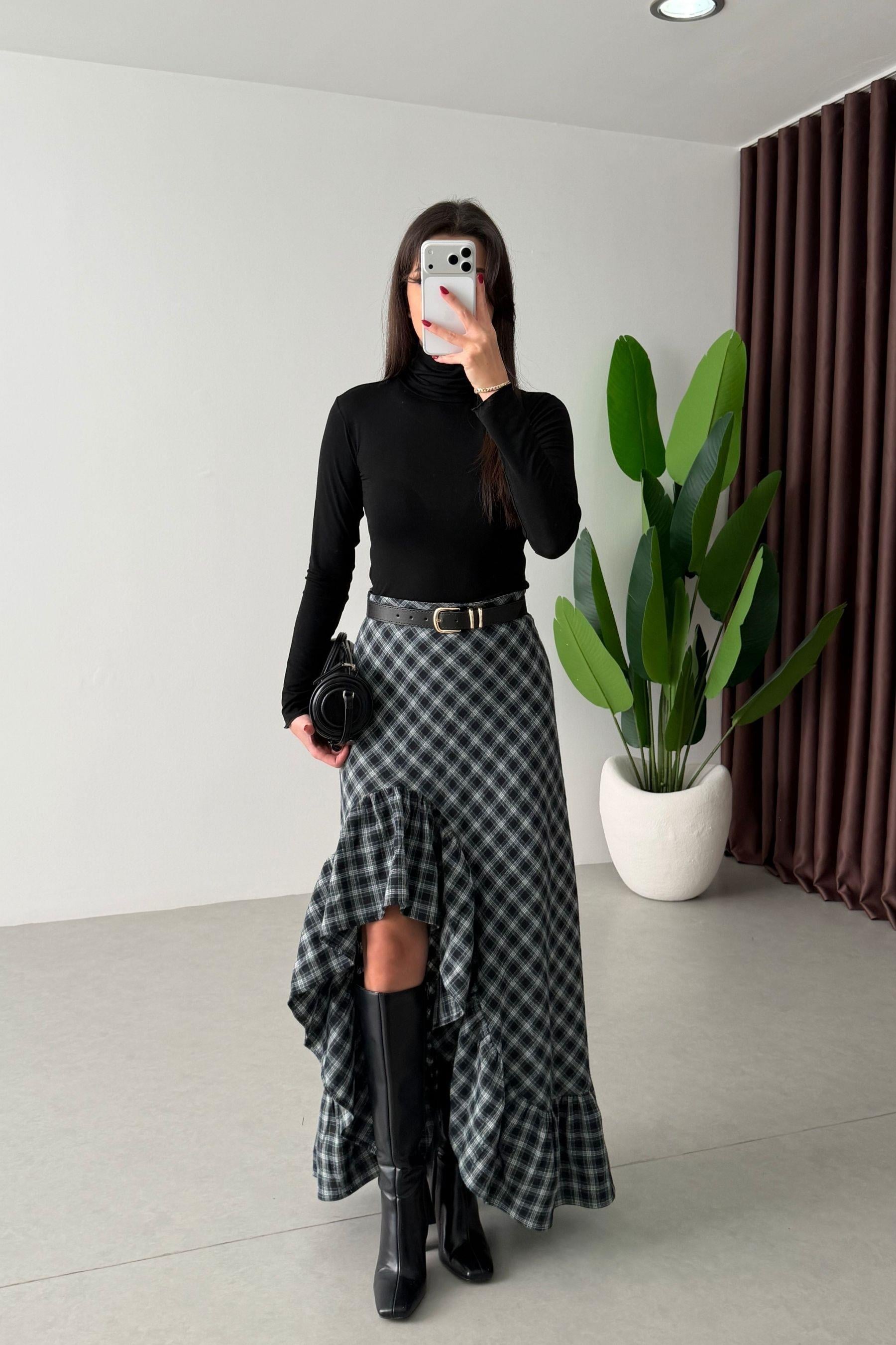 Sable Siyah Transparan Balıkçı Yaka Body