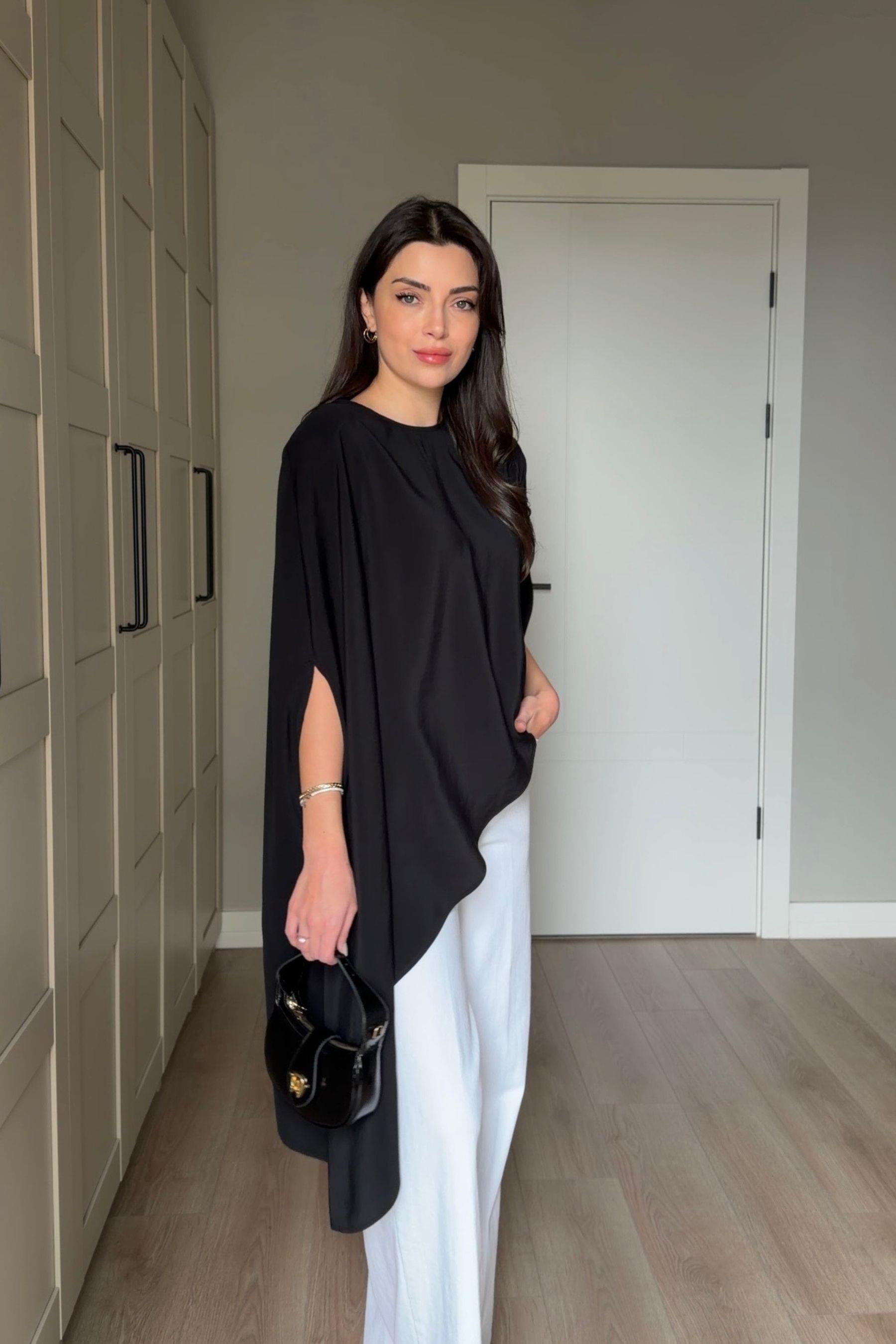 Sia Siyah Vatkalı Asimetrik Kesim Modal Bluz