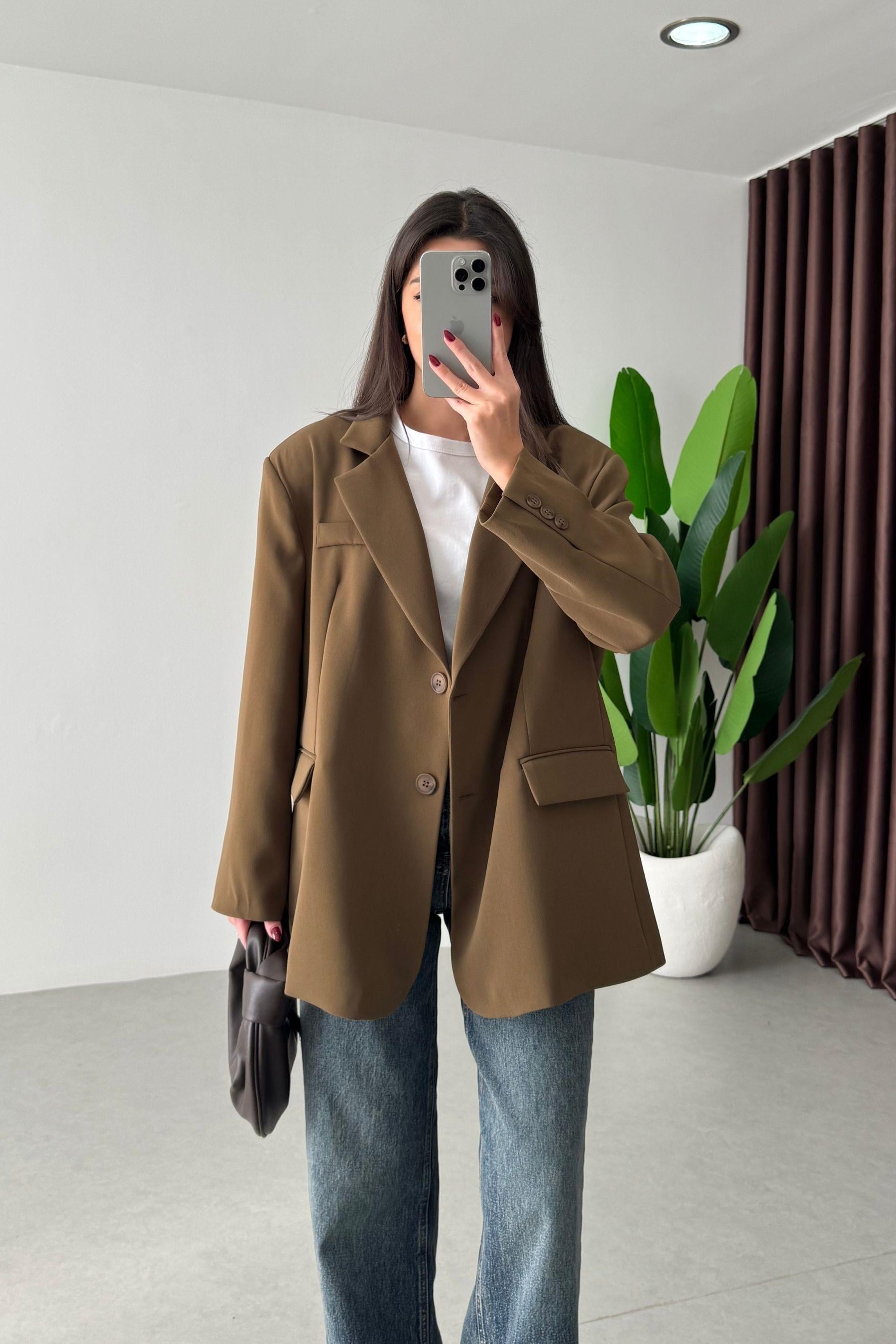 Talia Haki Oversize Blazer