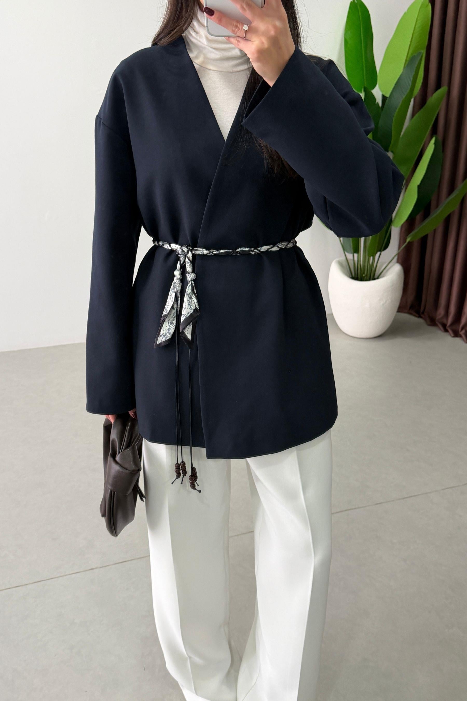 West Lacivert Fular Kemerli Blazer