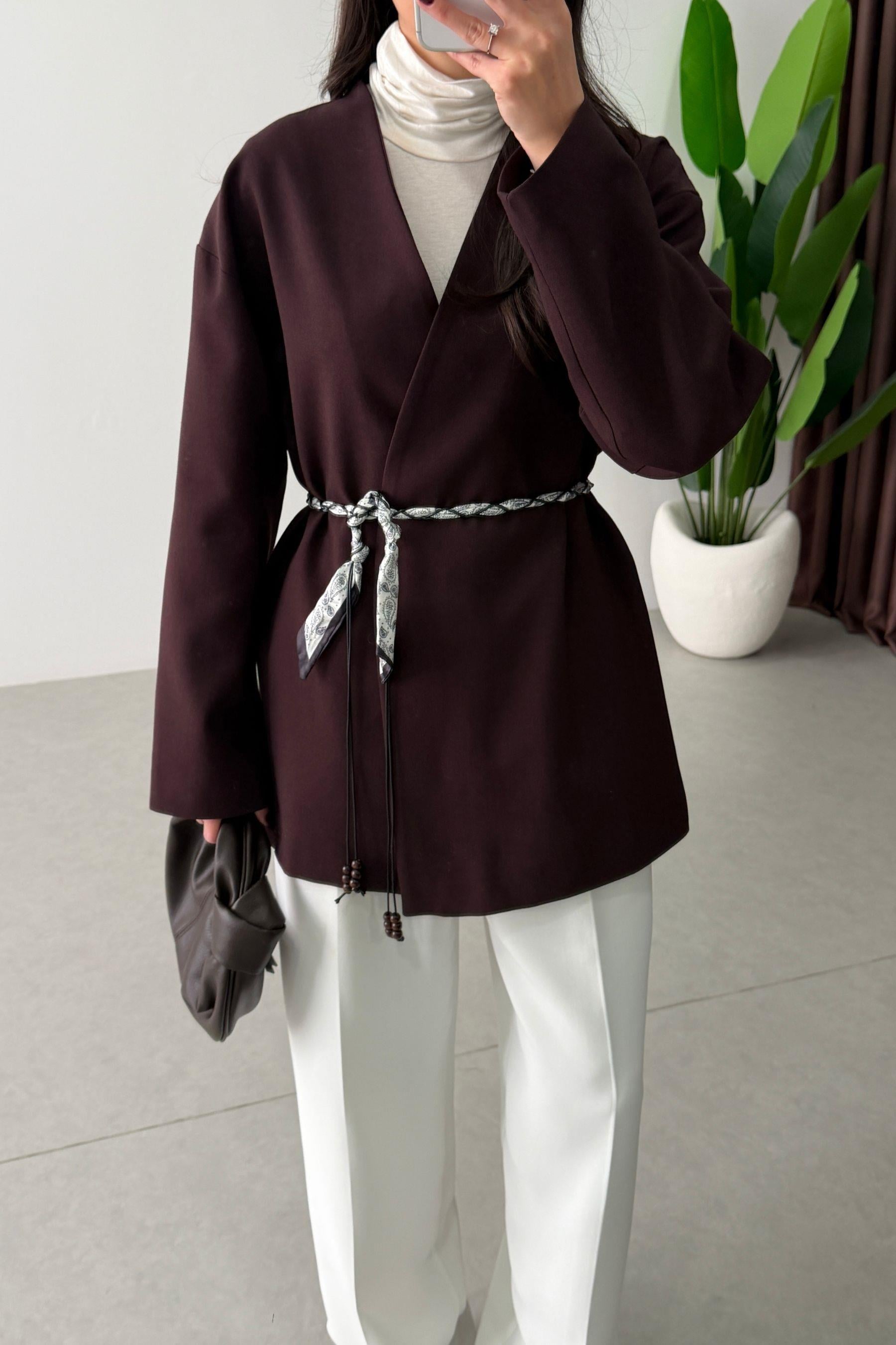 West Mürdüm Fular Kemerli Blazer