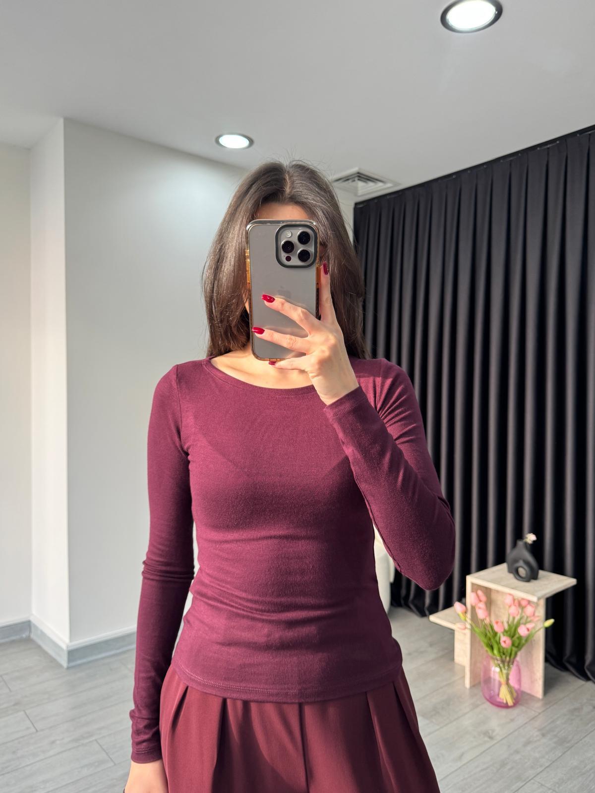 Yumuşak Dokulu Bordo Kayık Yaka Body