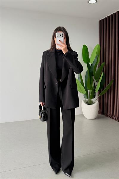 Apeva Siyah Oversize Krep Kumaş Blazer