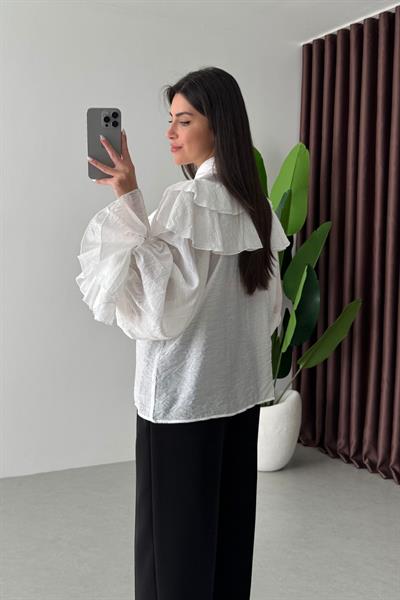 Arya Beyaz Volanlı Şifon Bluz