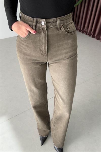 Becca Haki Yıkamalı Straight Fit Jean