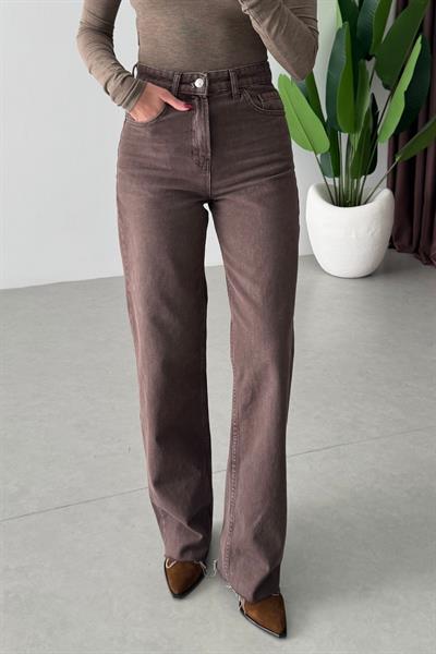 Becca Kahve Yıkamalı Straight Fit Jean