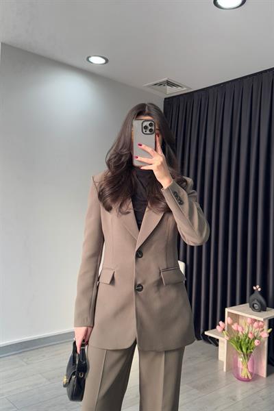 Belden Oturtmalı Haki Blazer Ceket
