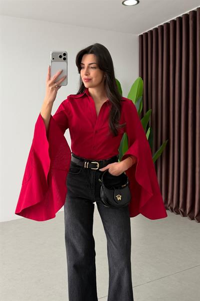 Belva Kırmızı Volanlı Tasarım Gömlek