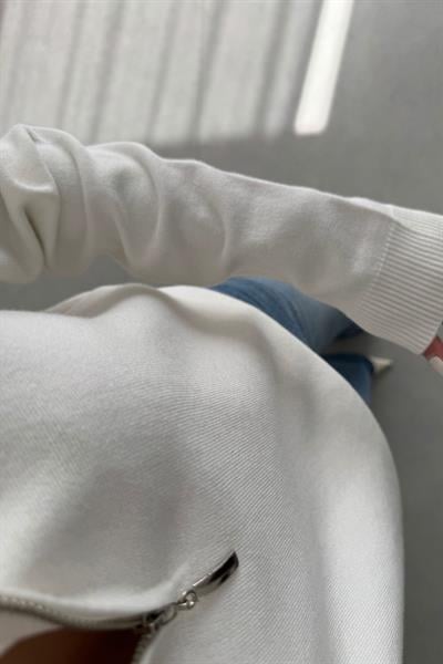 Carter Ekru Polo Yaka Fermuarlı Triko Kazak